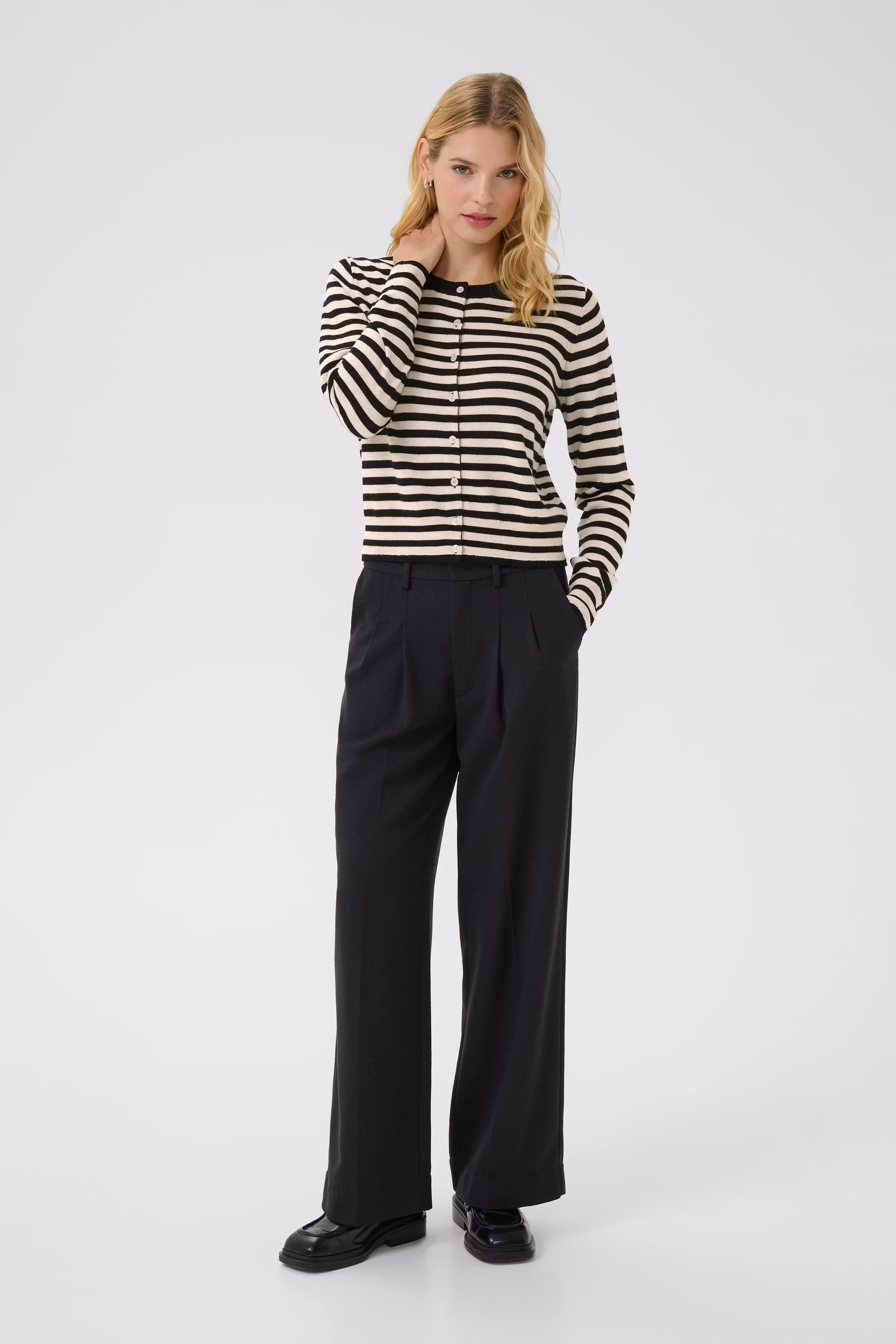 NoelaniPW Cardigan LOOKBOOK FRONT 30309793-304025