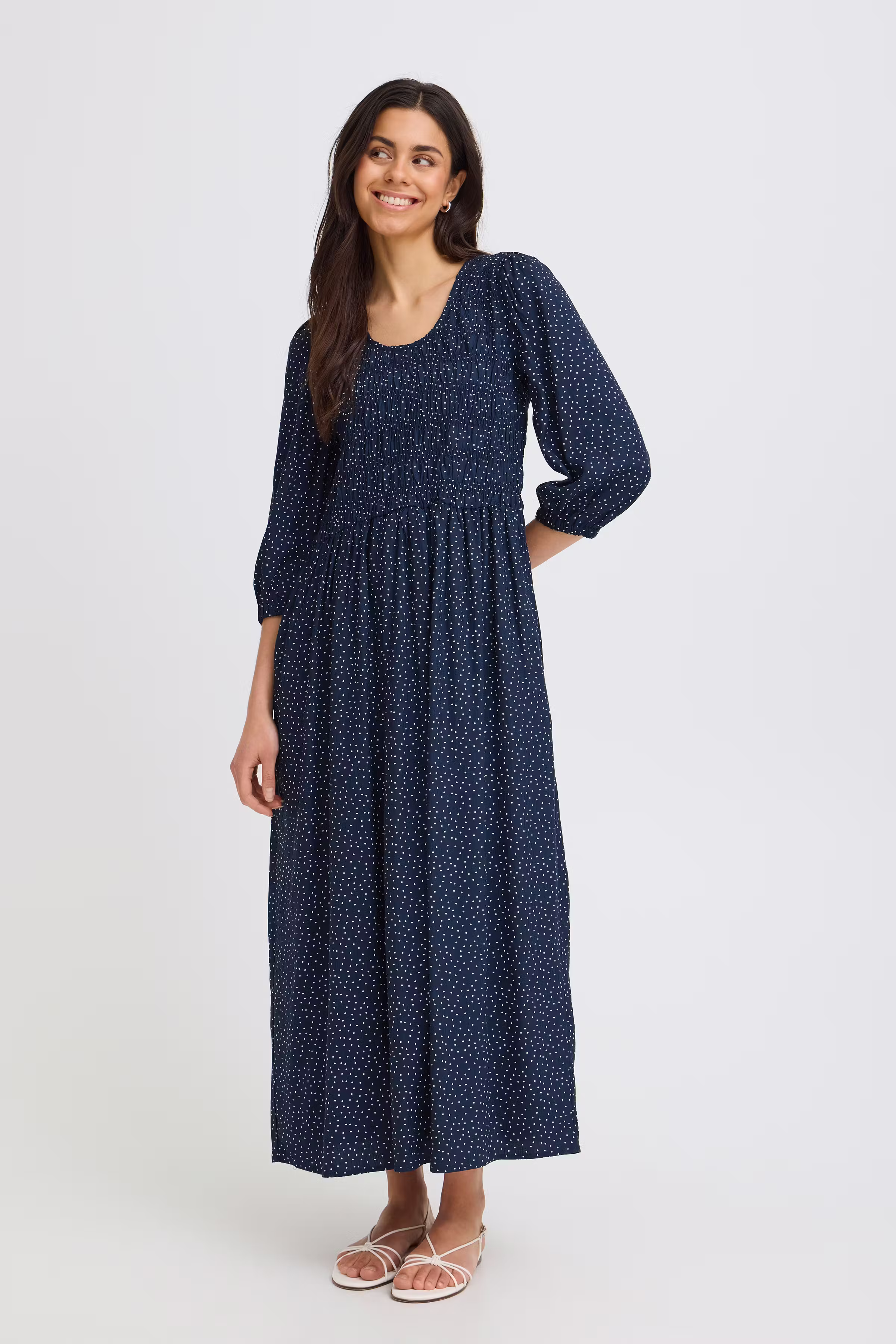 FRLAYA Klänning LOOKBOOK FRONT 20617540-900010613