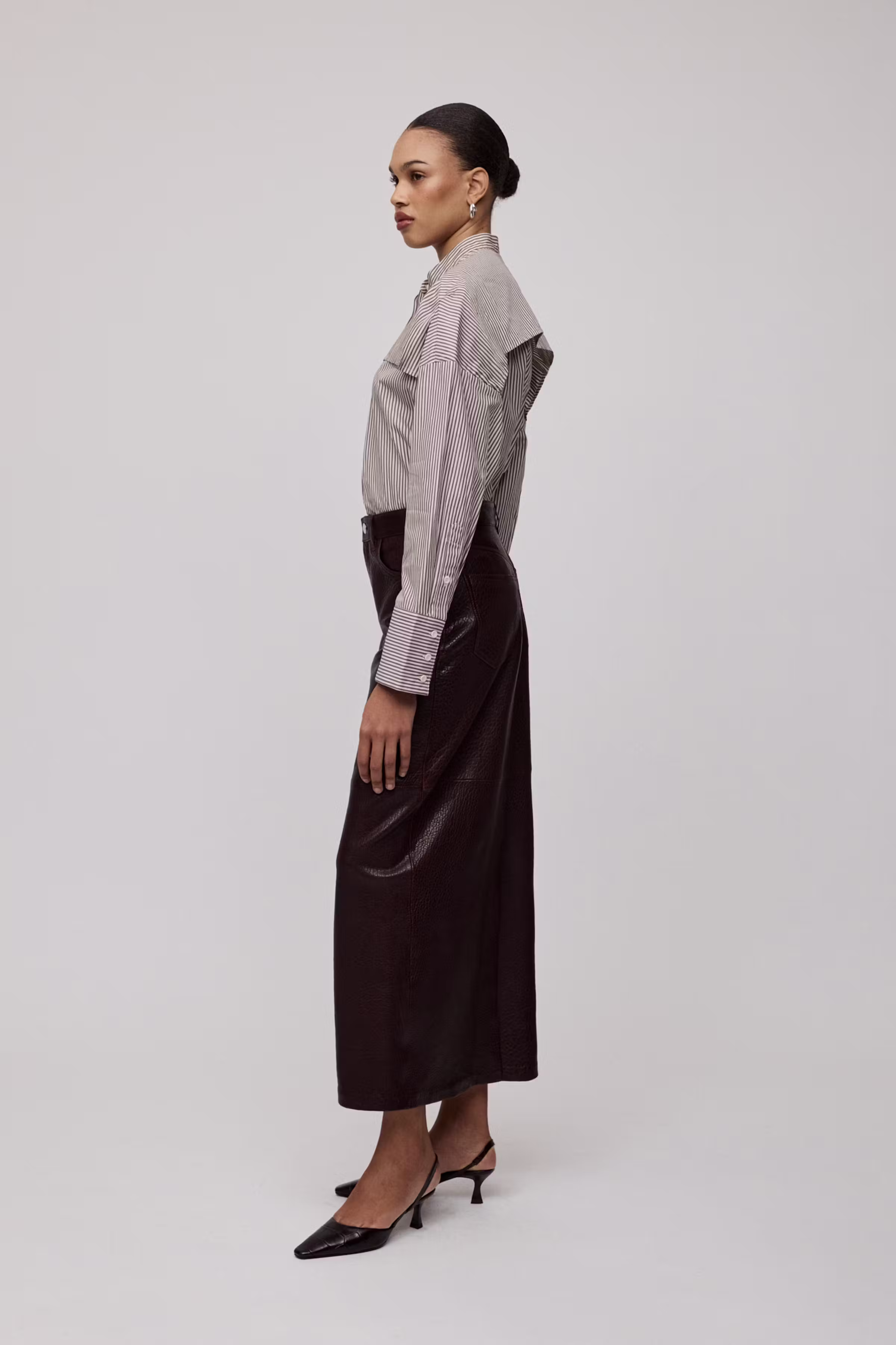 IOLISANNE Rock LOOKBOOK FRONT 30600688-RE401