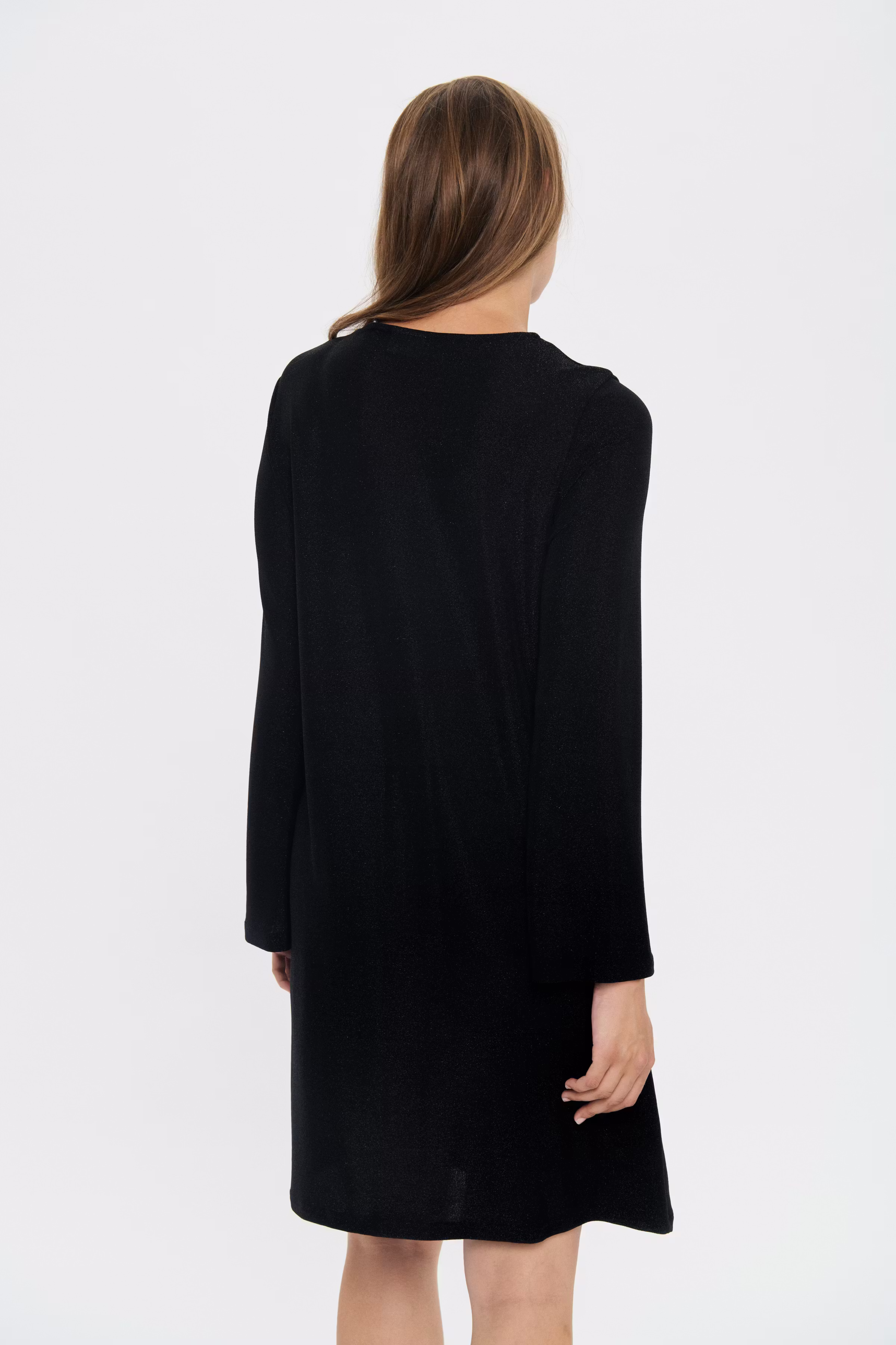 NoriaSZ Kjole LOOKBOOK BACK 30514629-193911