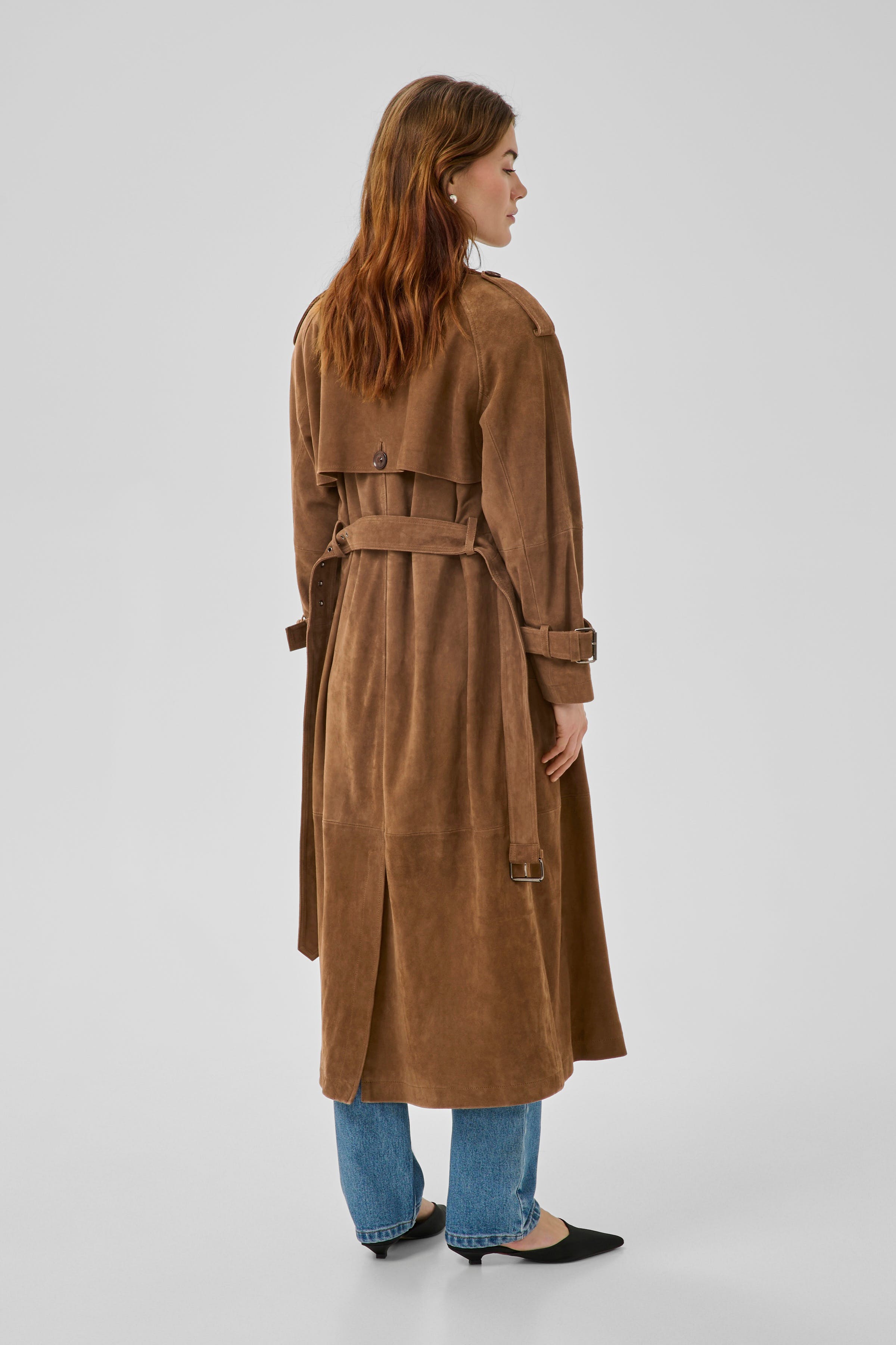 TaraMW Suede Trenchcoat LOOKBOOK BACK 10704830-108673