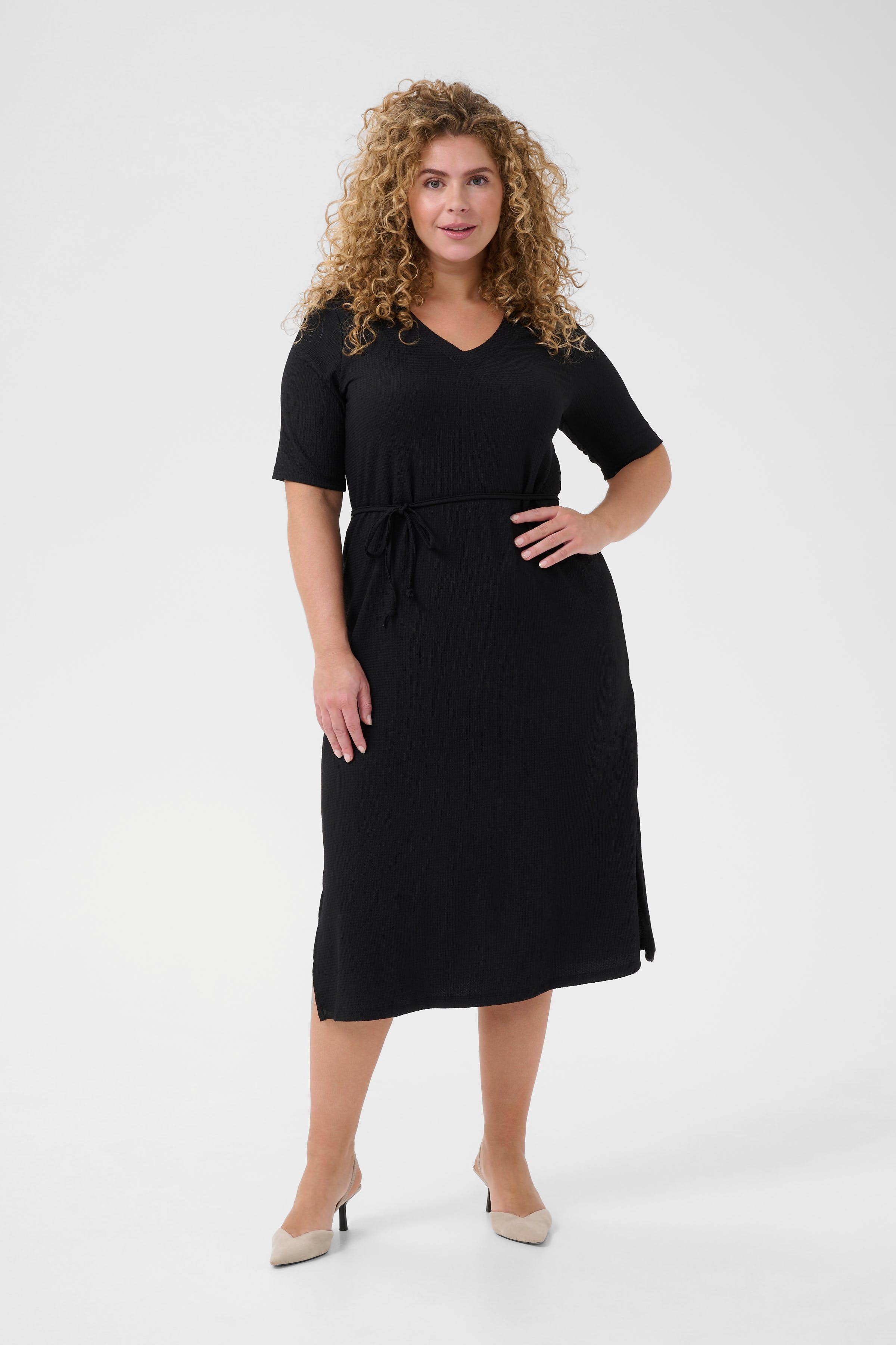 KCivena Kjole LOOKBOOK FRONT 10583103-100121