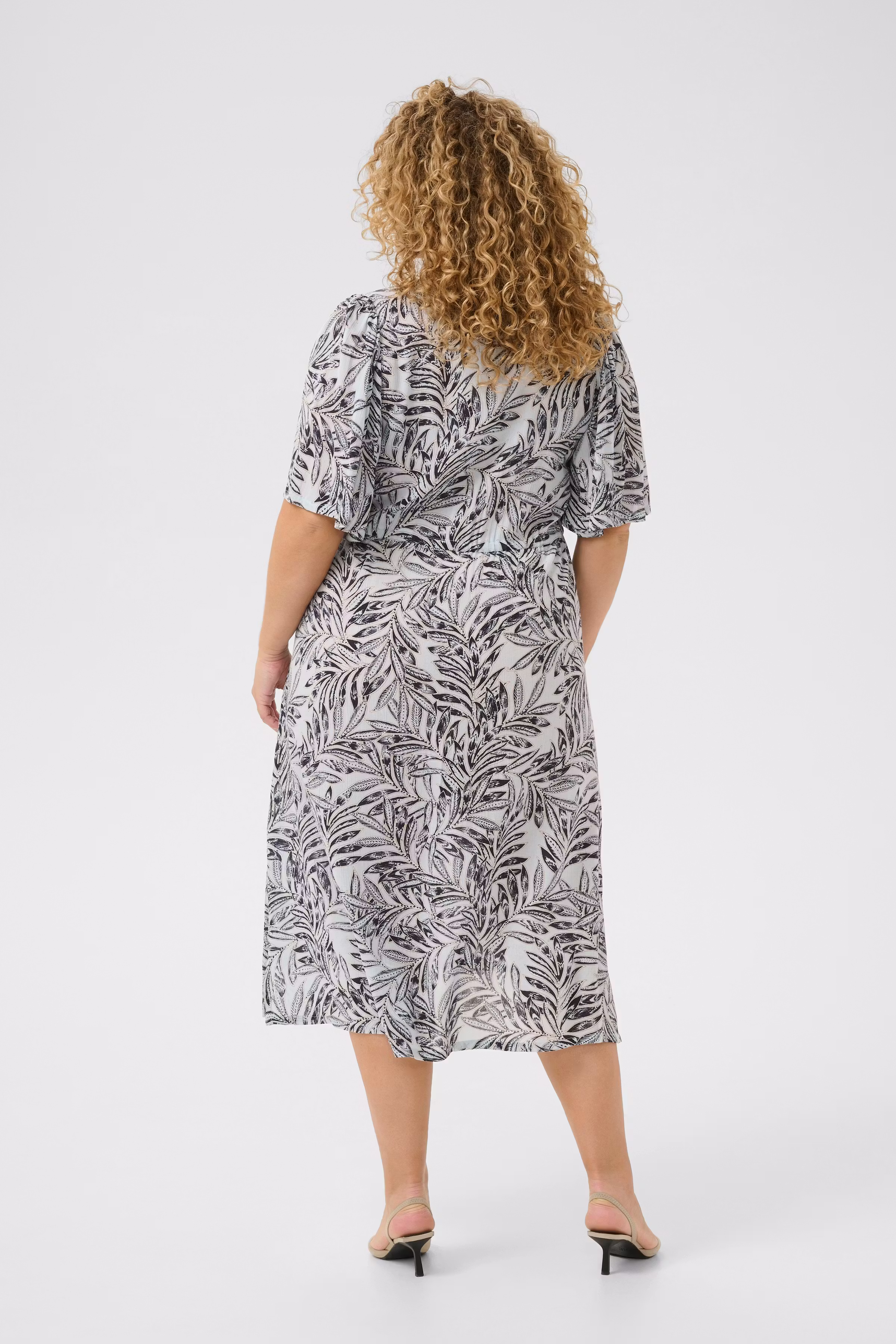 KCami Klänning LOOKBOOK BACK 10582353-107562