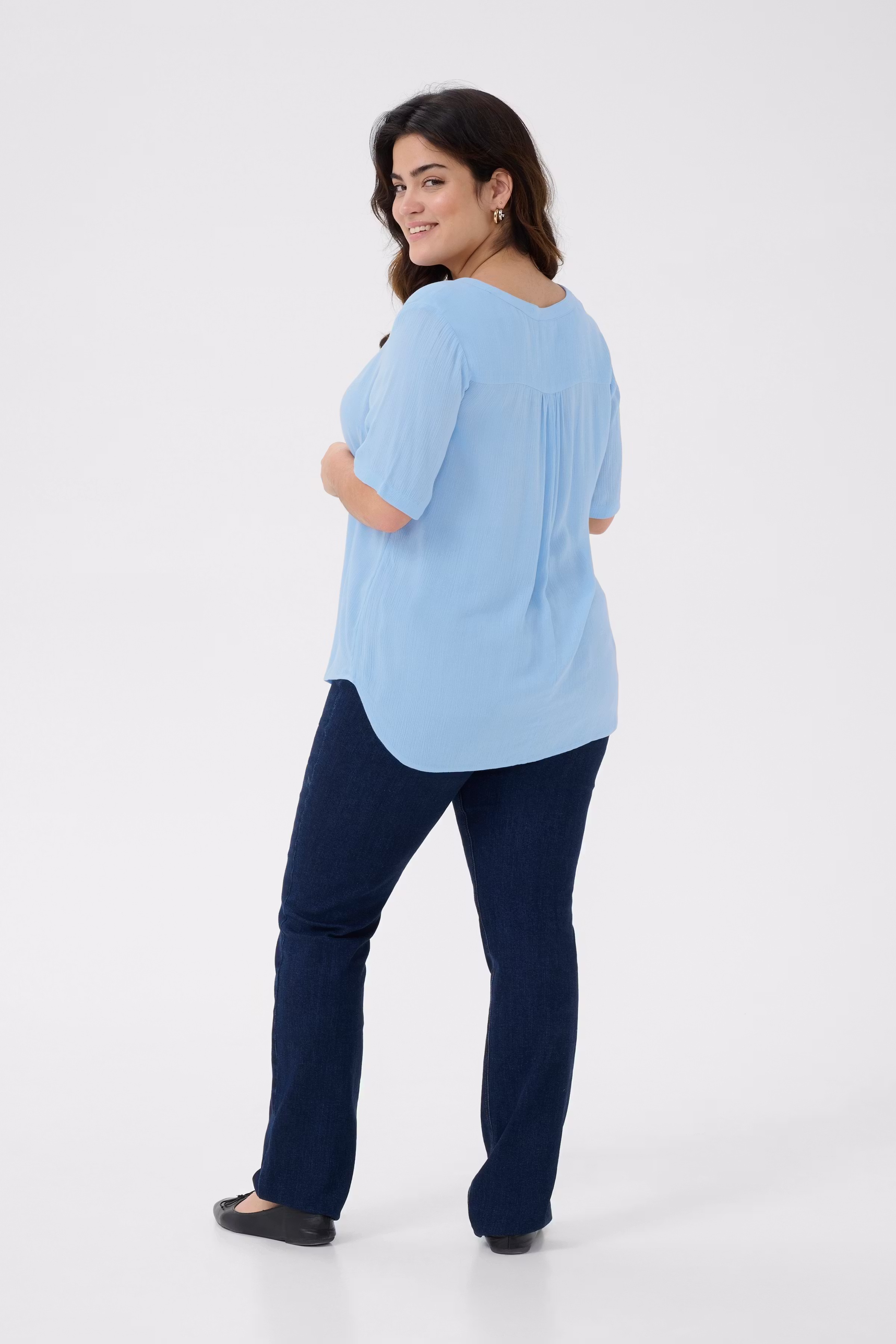 KCami Blouse LOOKBOOK BACK 10580056-164016