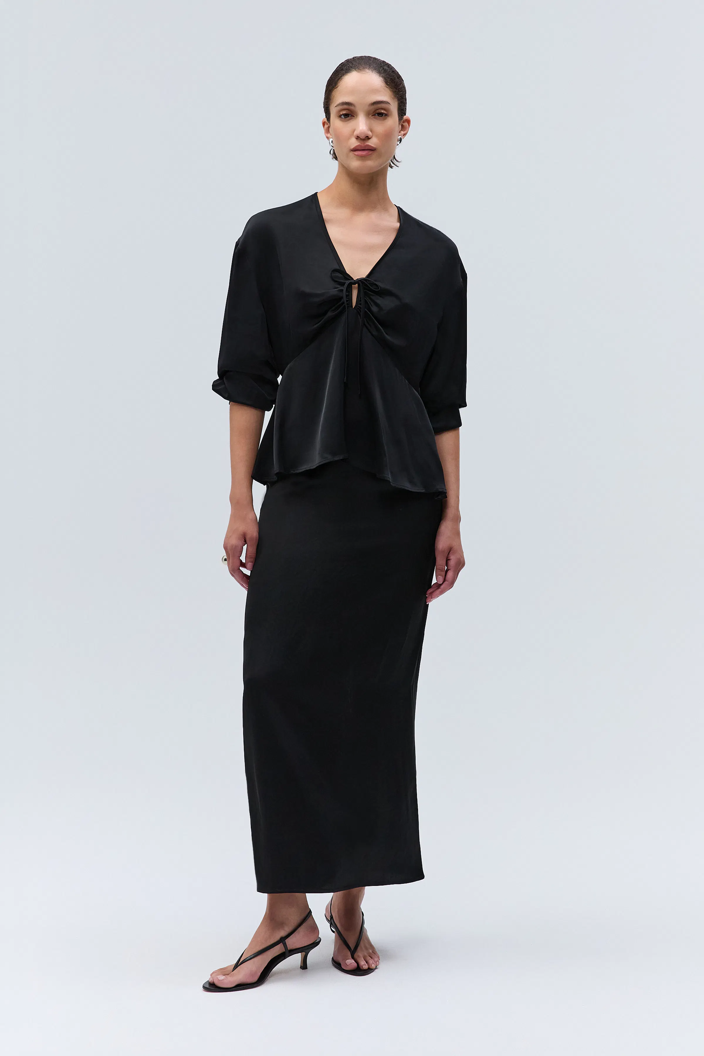 IOSage Skirt LOOKBOOK FRONT 30600796-BK999