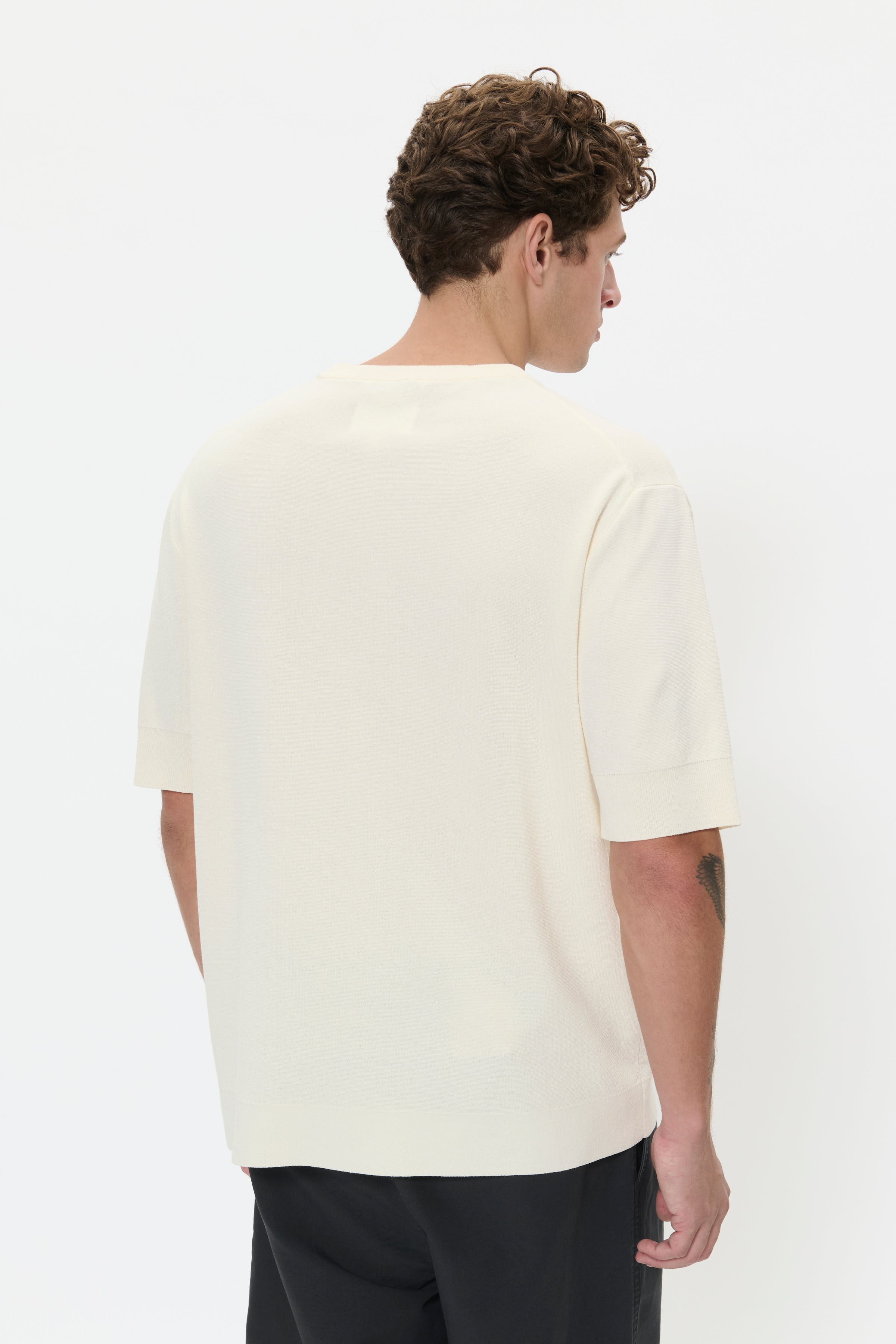 MAtrivolt M73 Gebreid T-shirt LOOKBOOK BACK 30208109-110104