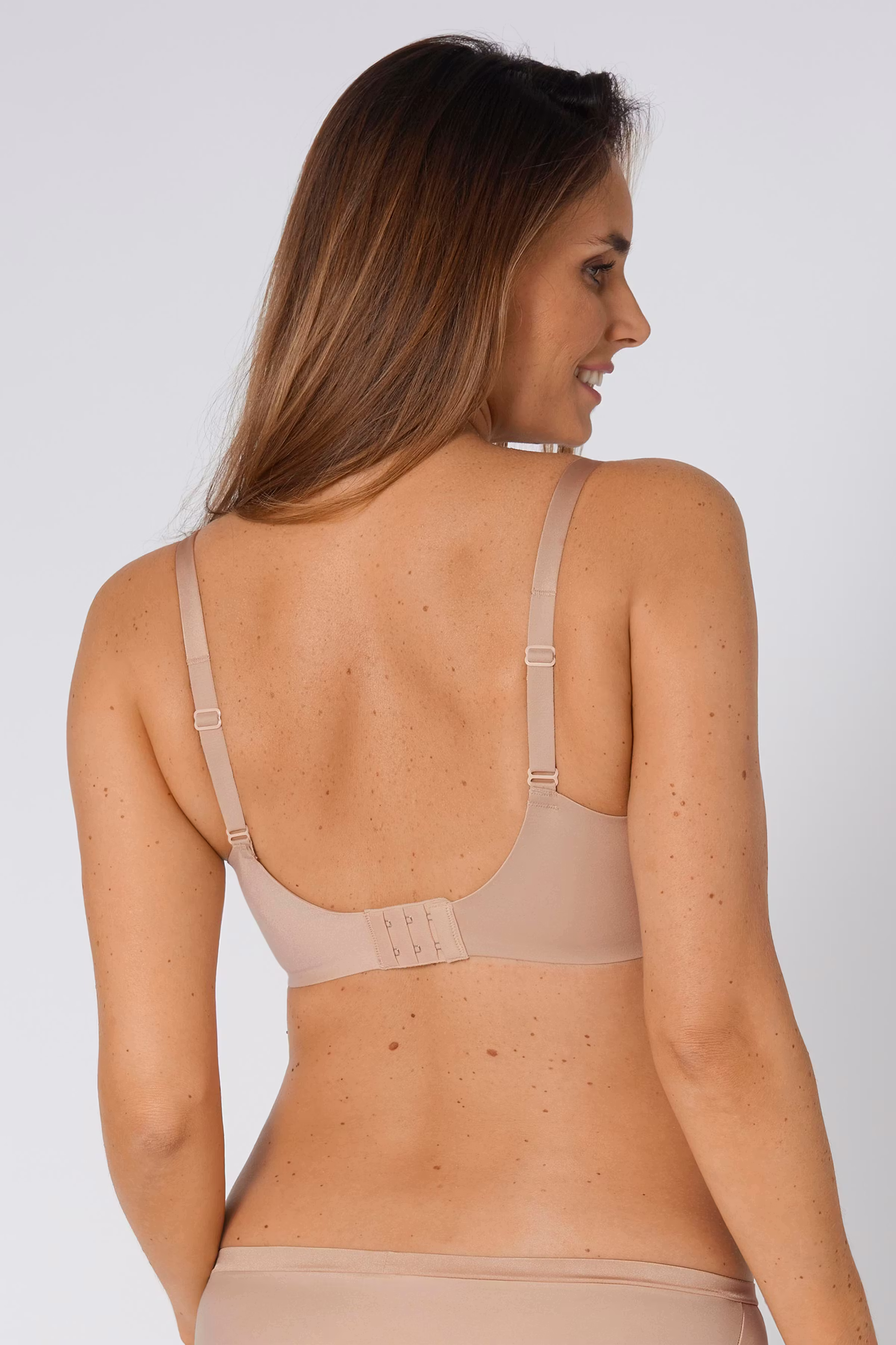 Body Make-up Soft Touch BH med fyld LOOKBOOK BACK 40500054-T00EP