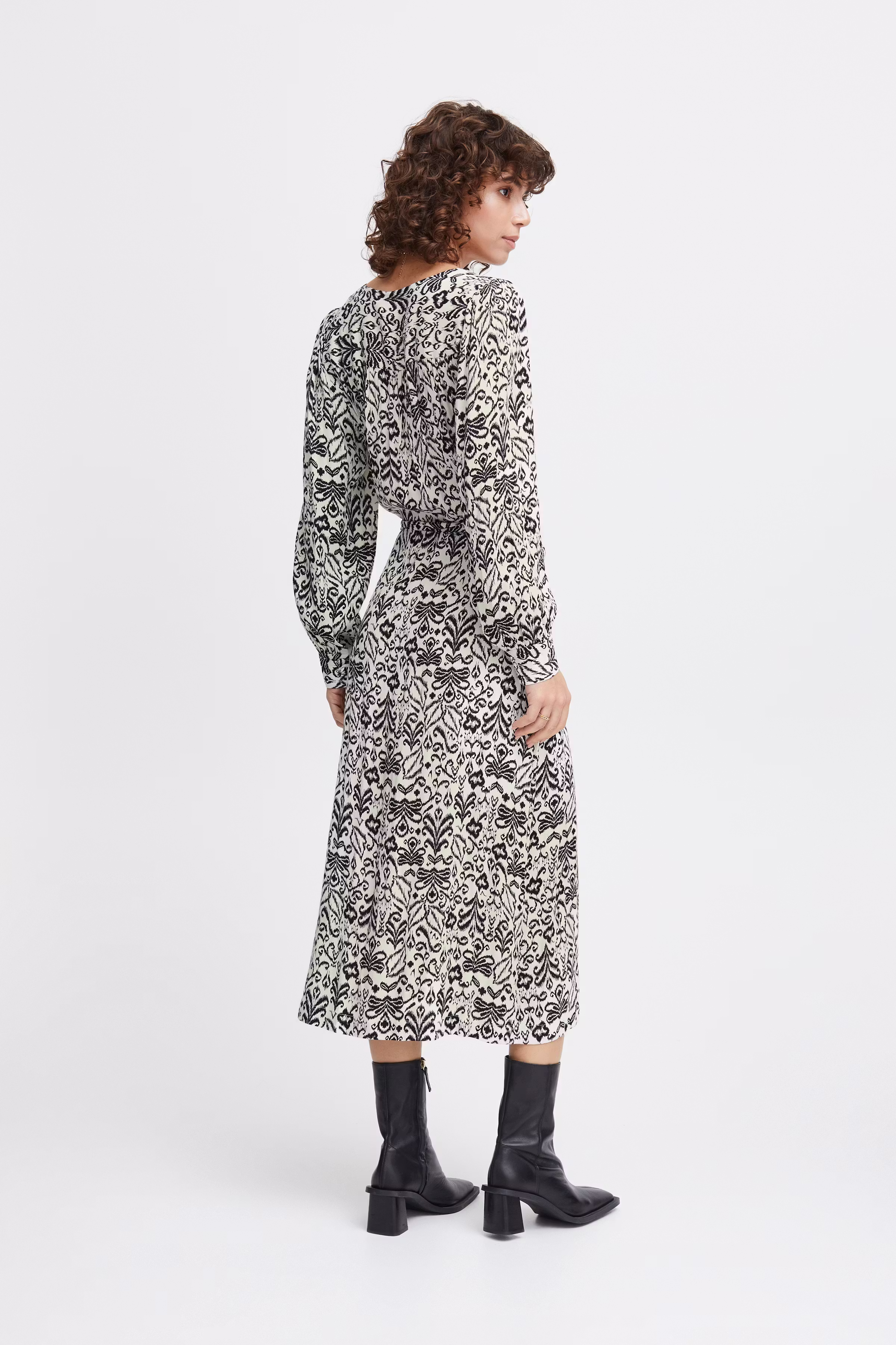 IRROSIE Jurk LOOKBOOK BACK 20119604-202405