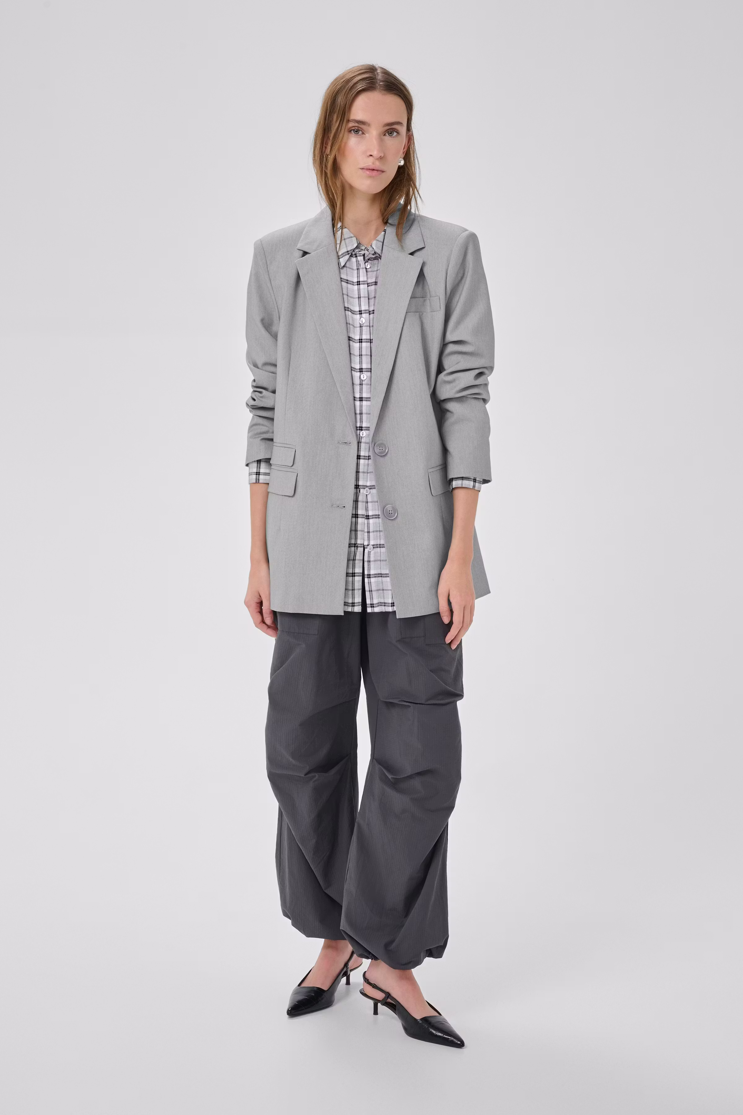 MWHanna Blazer LOOKBOOK FRONT 10705440-100378