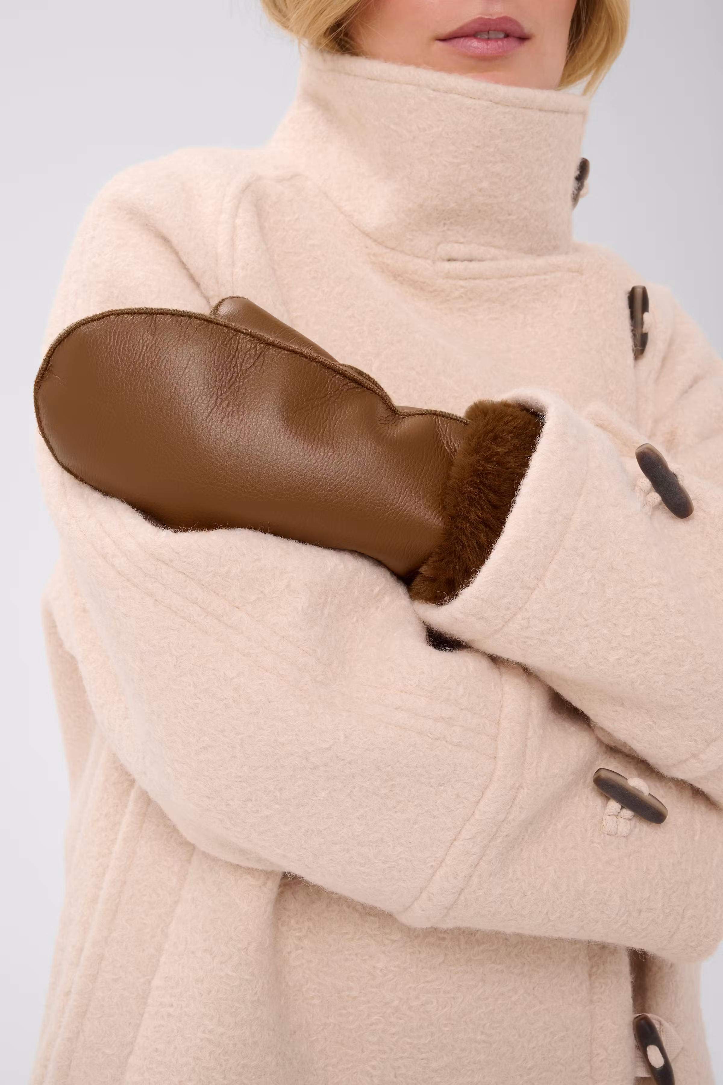 SibillaSZ Gloves LOOKBOOK DETAIL 30515344-181027