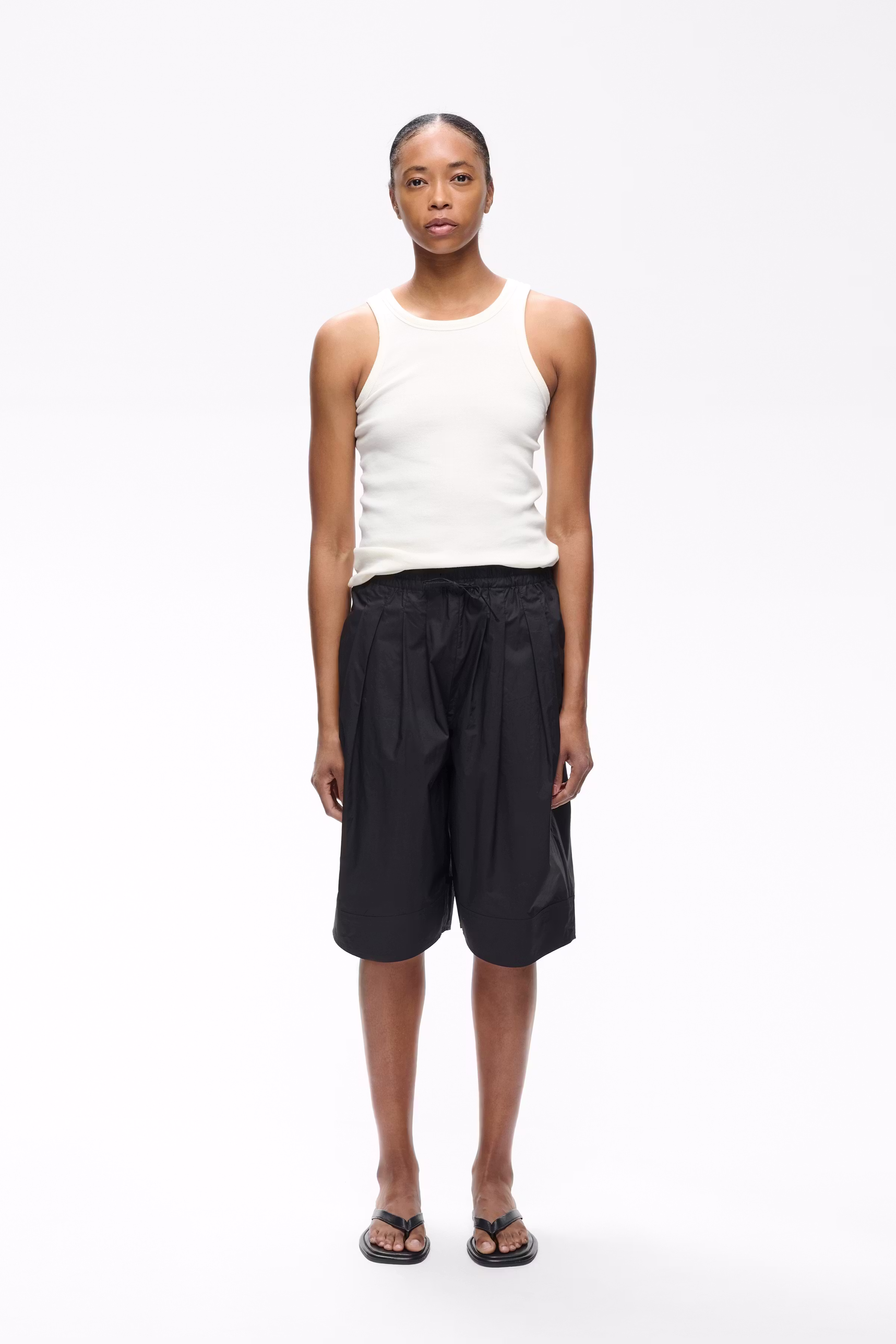 HAZEIW Hose LOOKBOOK FRONT 30112754-194008