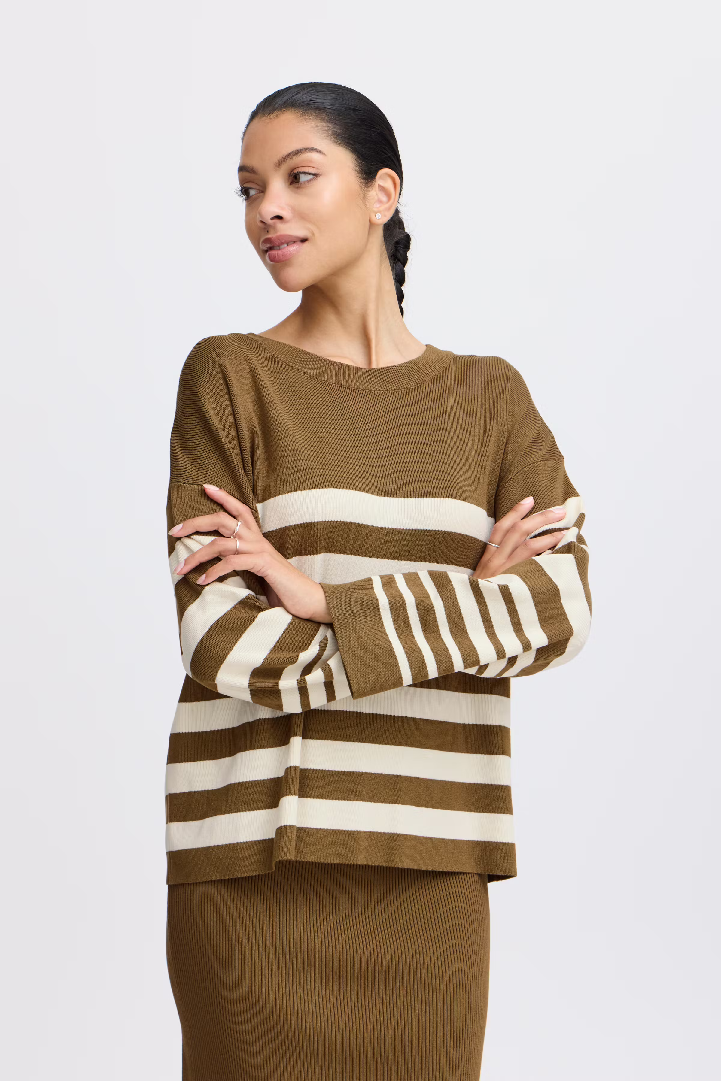 BYMMORLA Pullover LOOKBOOK FRONT 20815309-201046