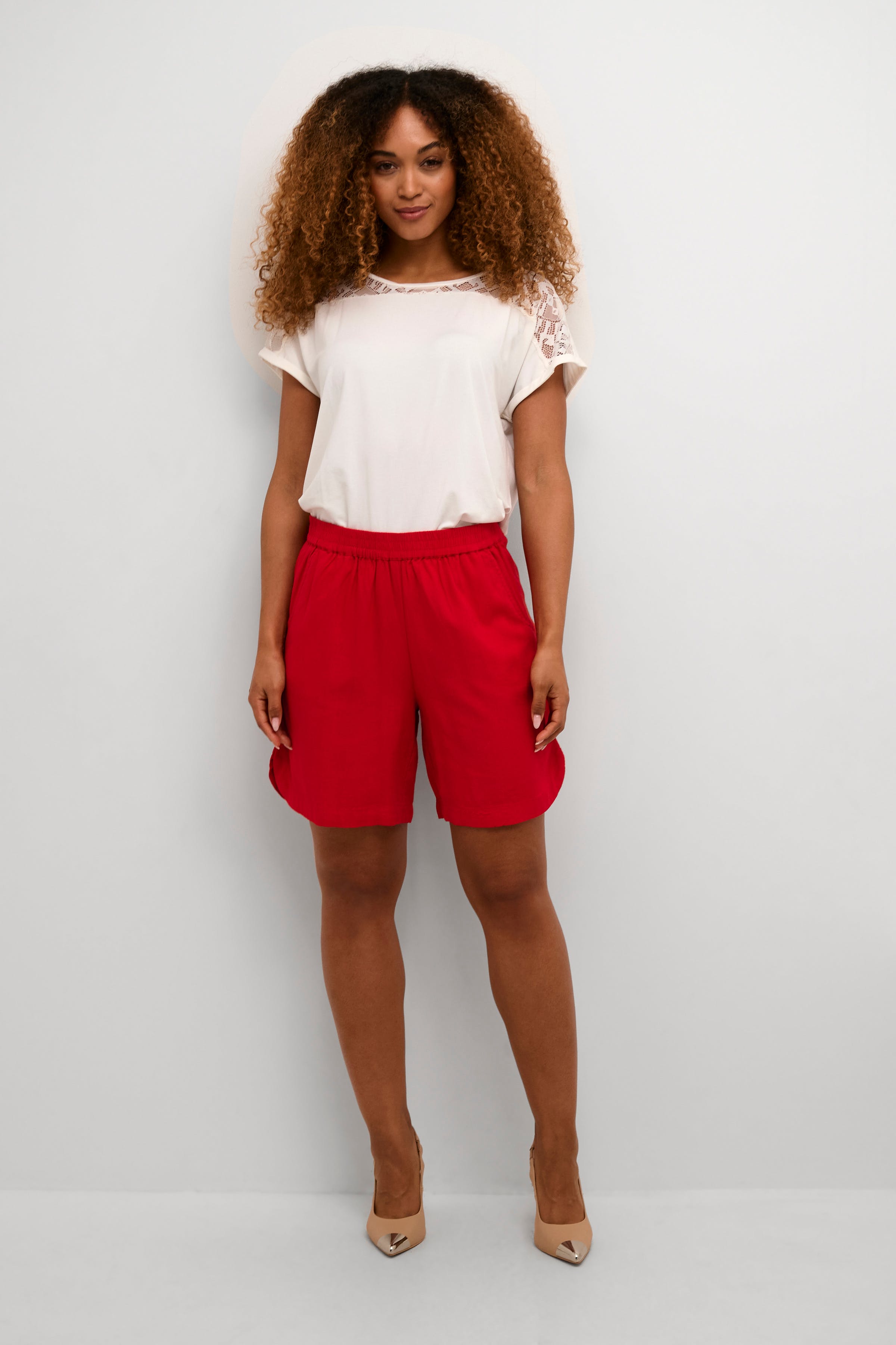 CRVenta Leinen Shorts LOOKBOOK FRONT 10612576-181763