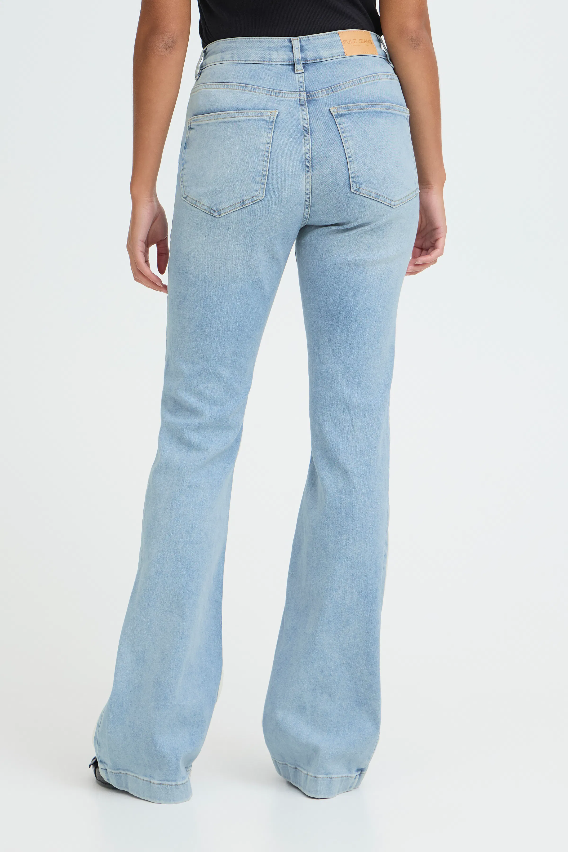 PZBECCA UHW Bootcut Leg LOOKBOOK BACK 50207285-200008