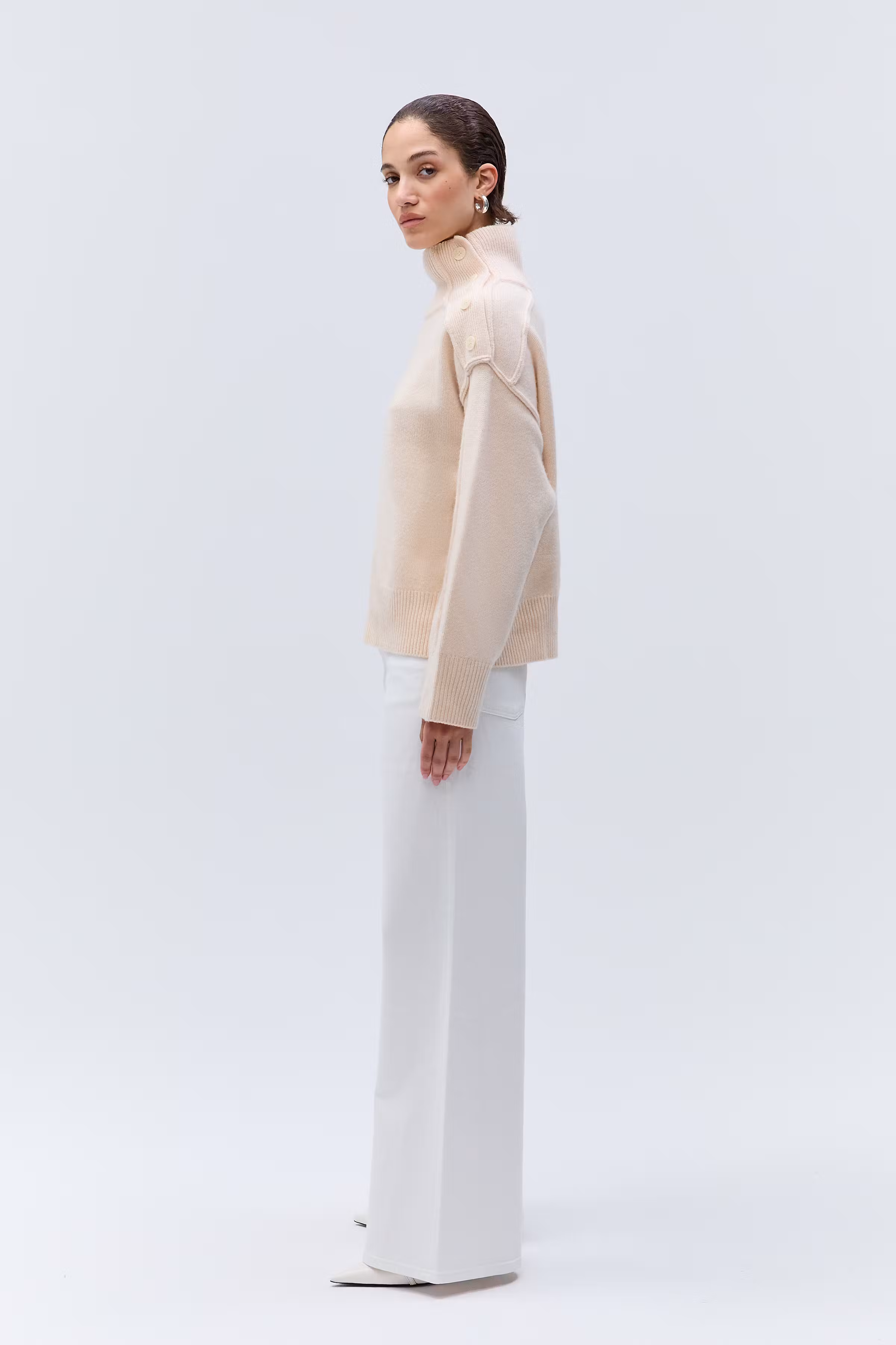 IOFilomene Pullover LOOKBOOK FRONT 30600118-BE393