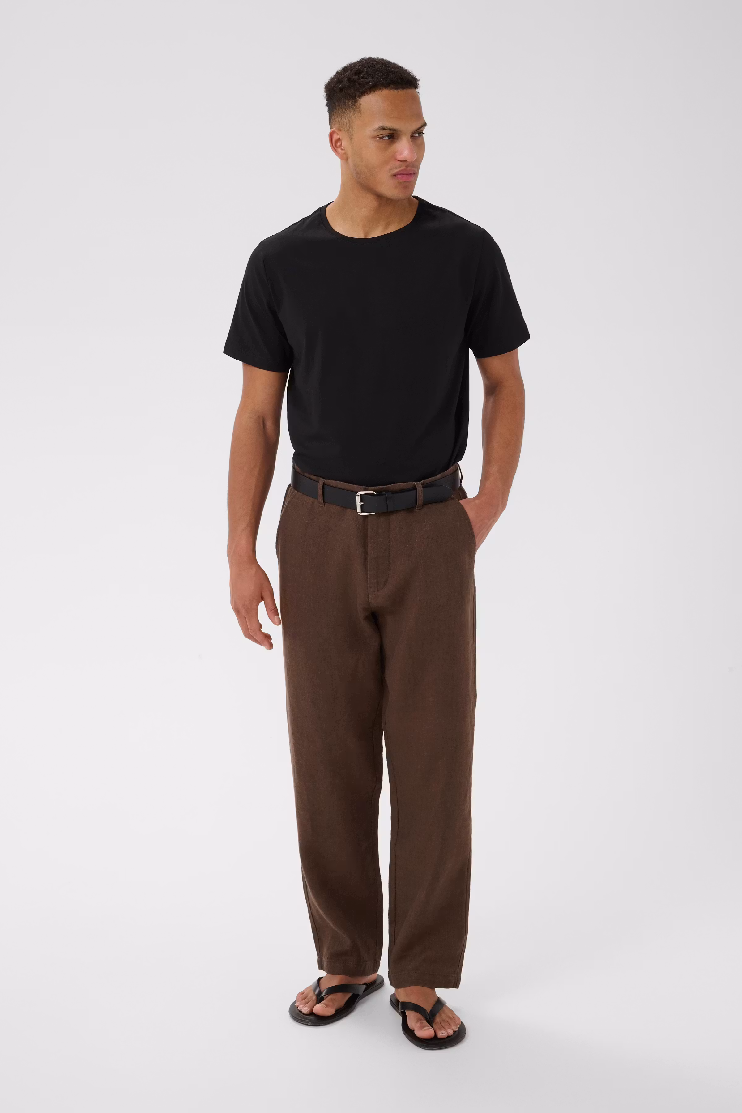 MAharlow Hose LOOKBOOK FRONT 30209071-190912