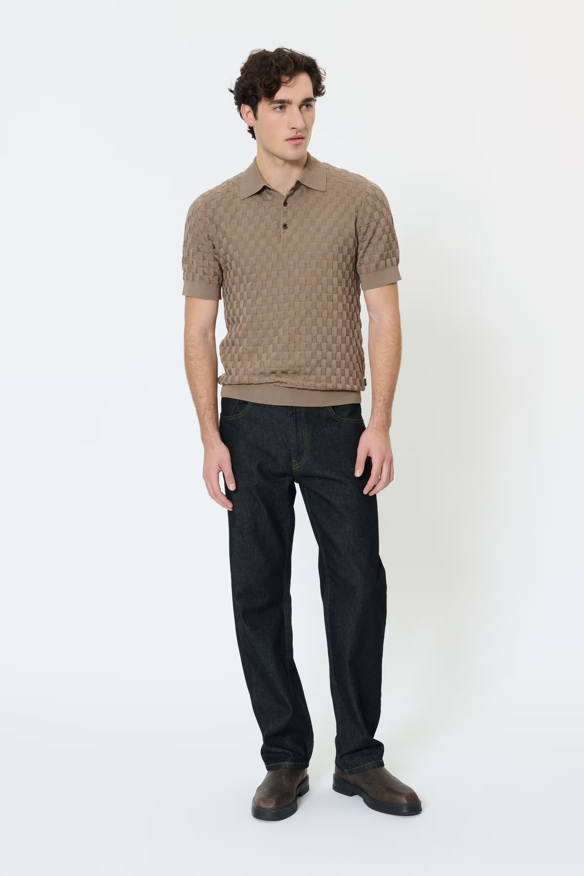 MApolo Heritage Pullover LOOKBOOK FRONT 30207802-181112