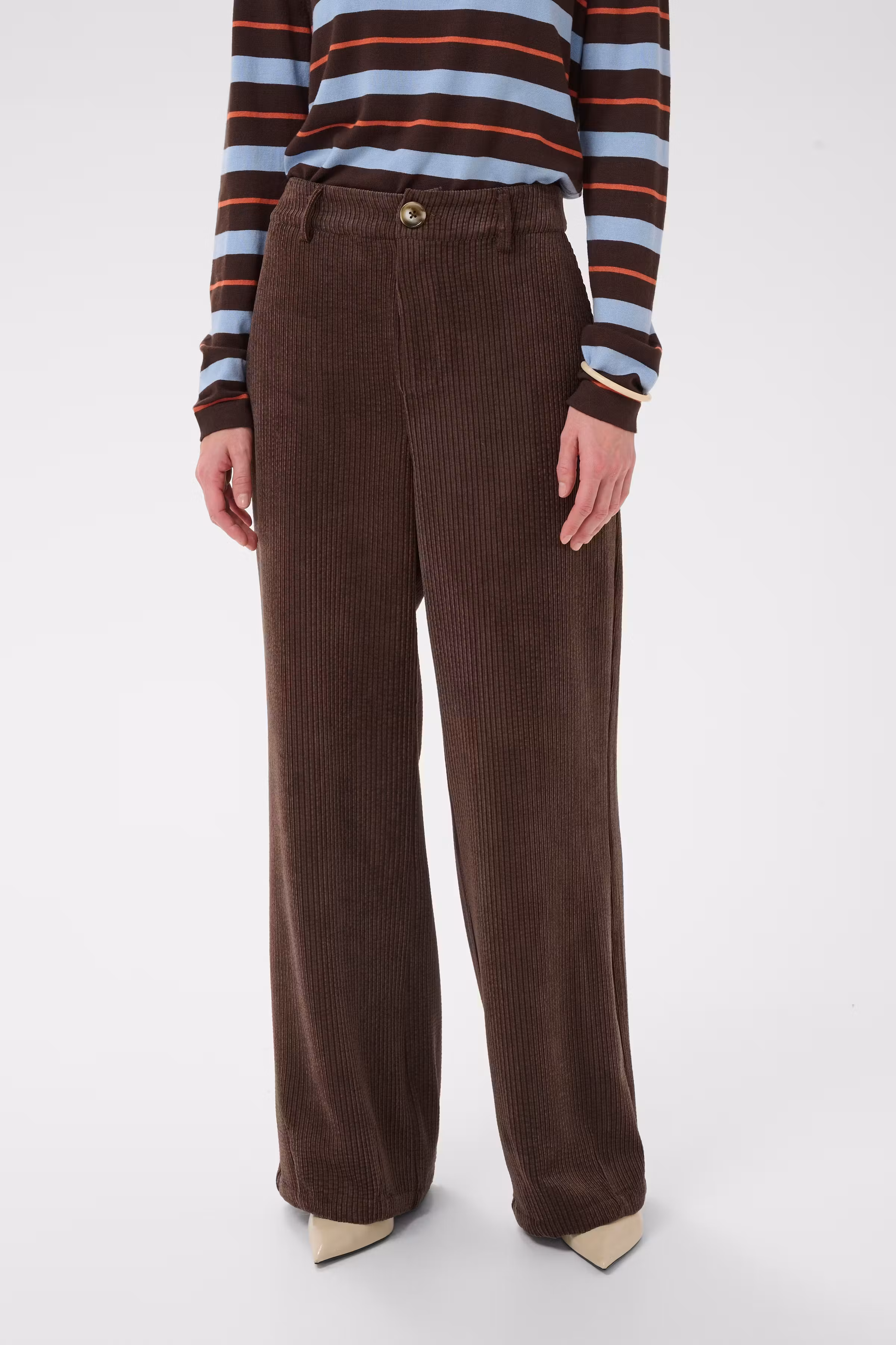 CUannike Byxor LOOKBOOK FRONT 50113584-190915
