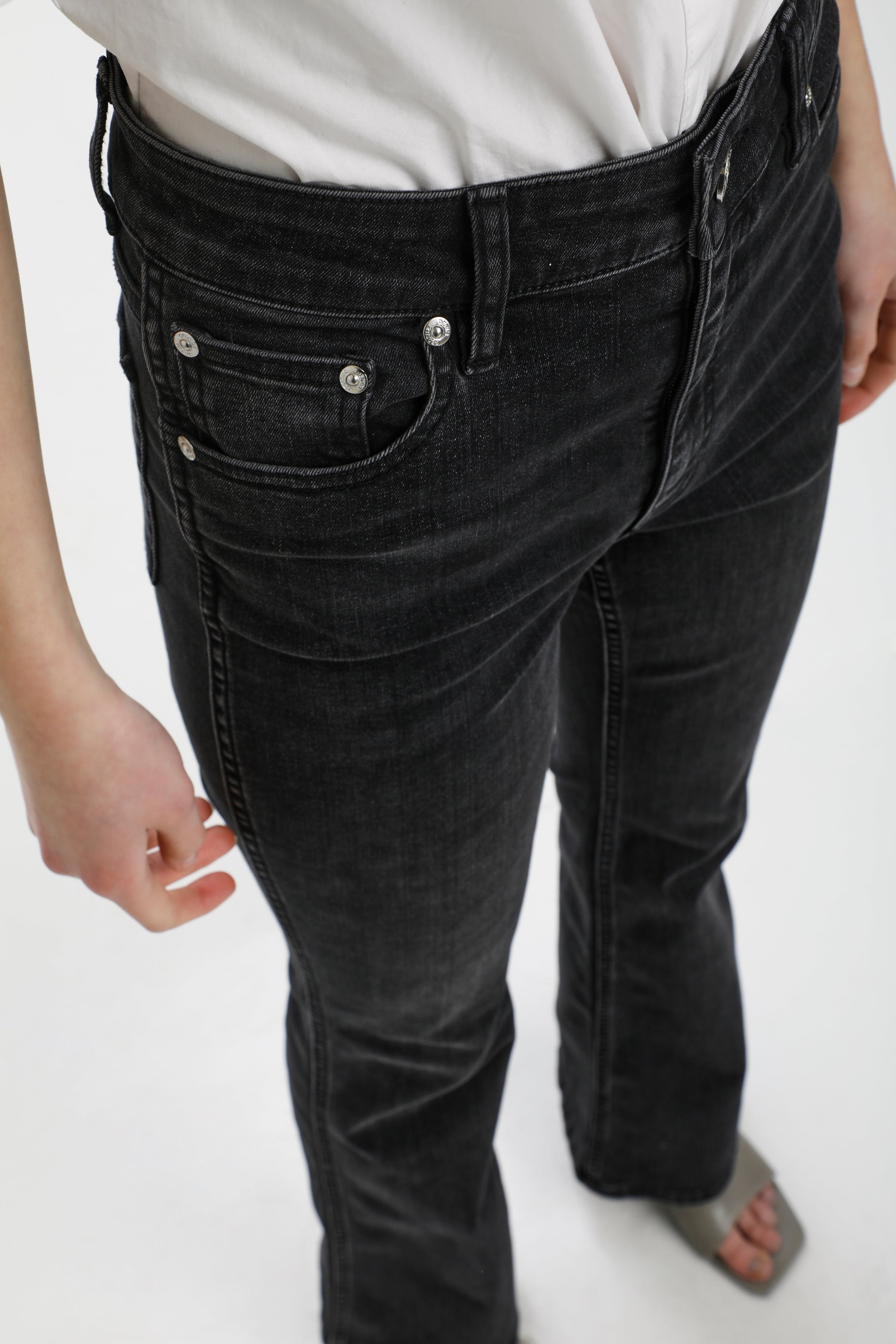 EmilindaGZ Jeans LOOKBOOK DETAIL 10904653-100913