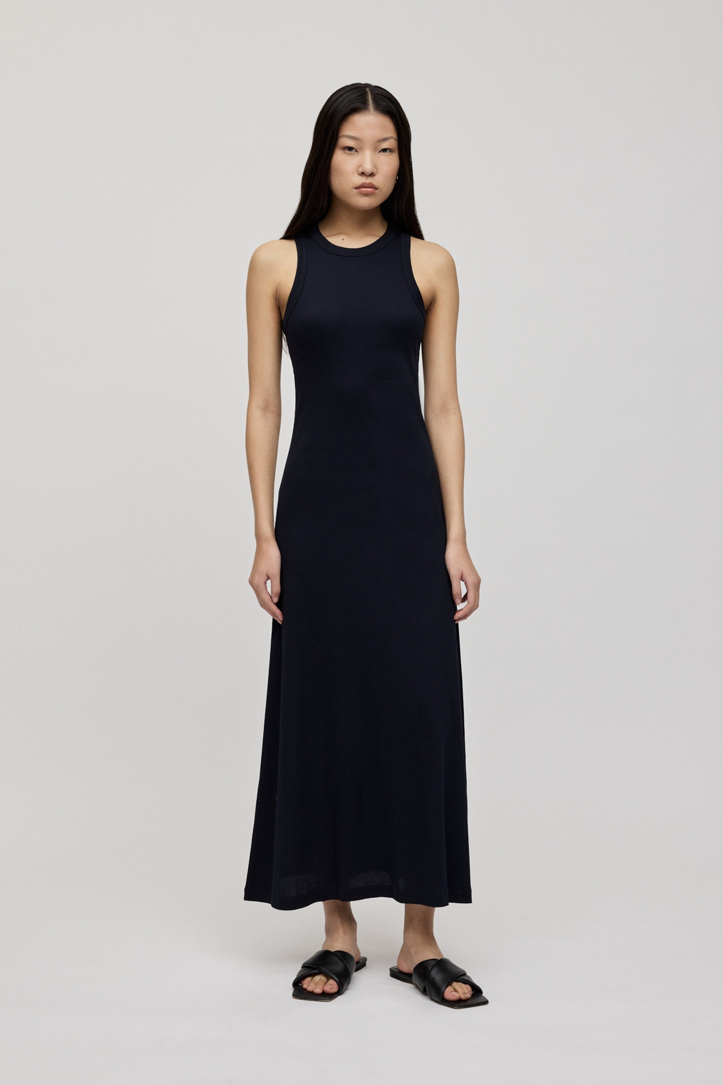 Kristyna Kleid LOOKBOOK FRONT 30600557-BL900