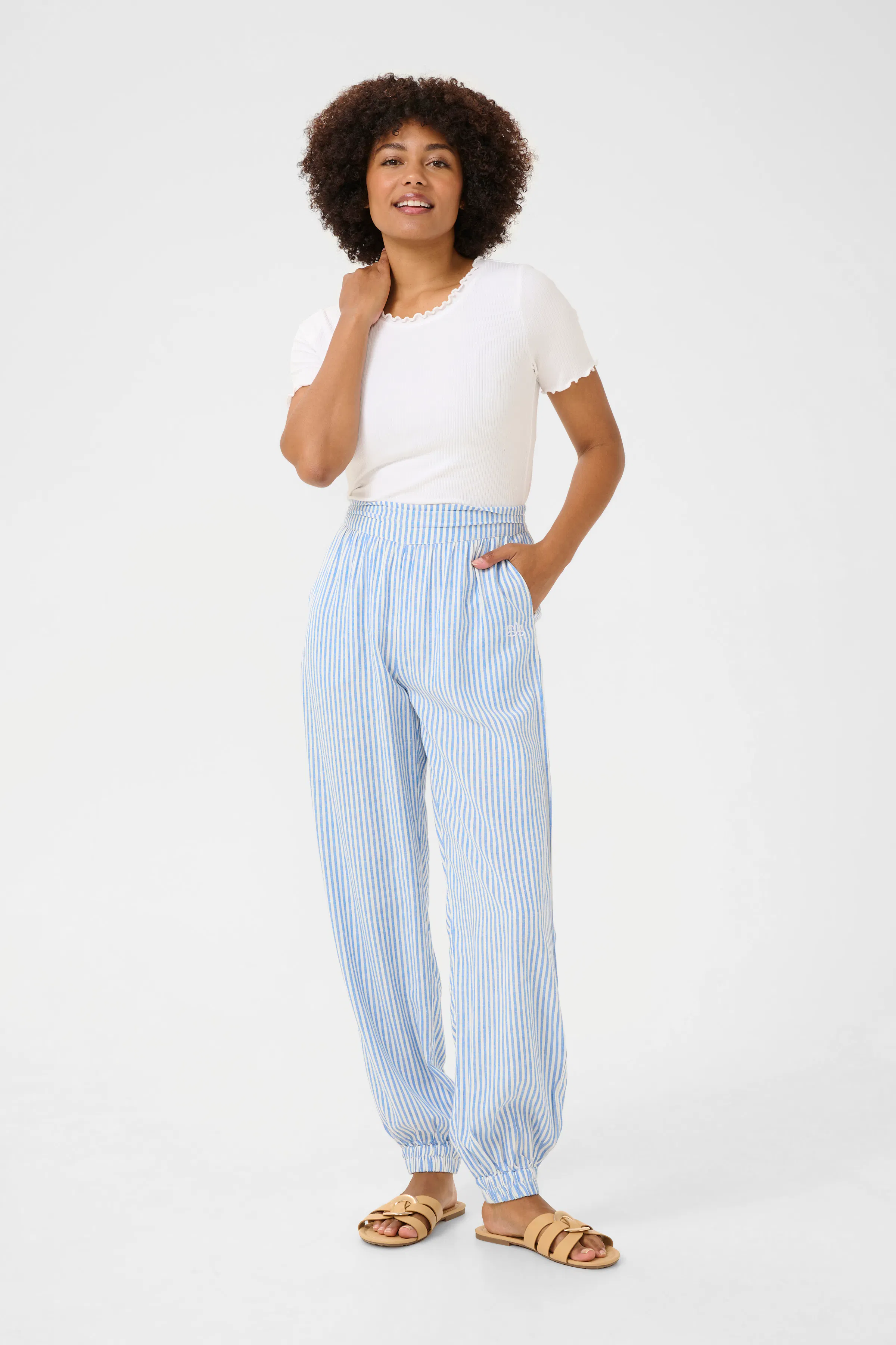 CRVenta Linnen broek LOOKBOOK FRONT 10613592-104396