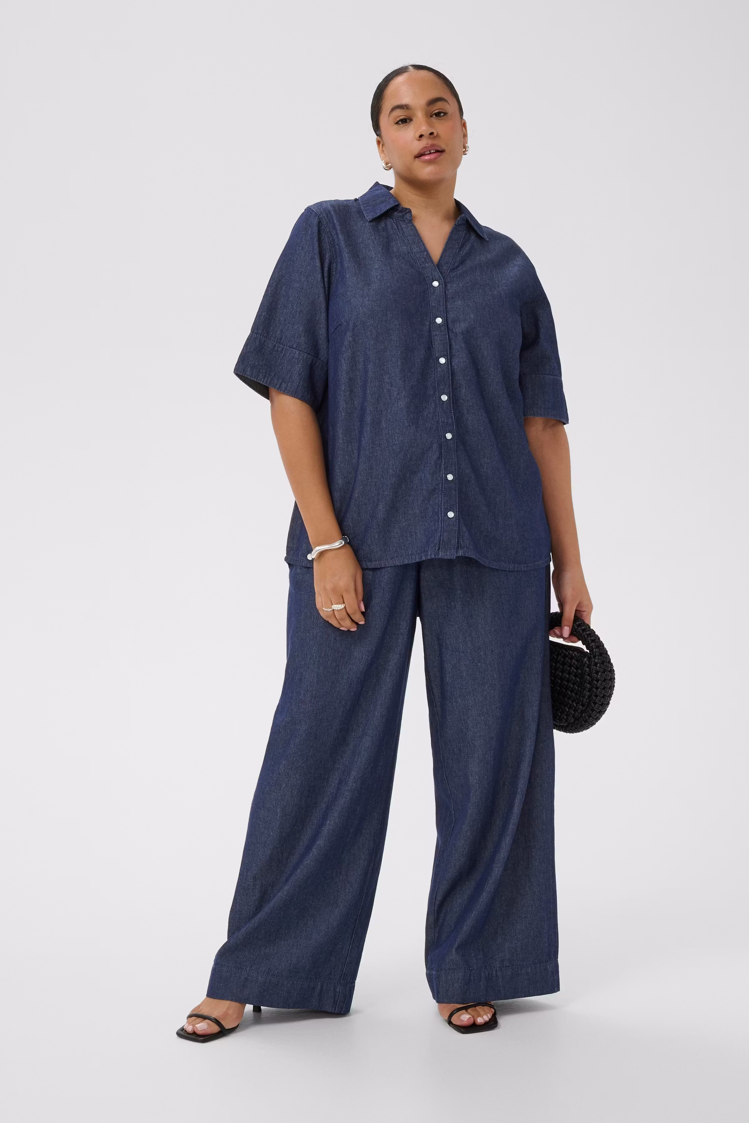 KCjada Hemd LOOKBOOK FRONT 10584168-107709