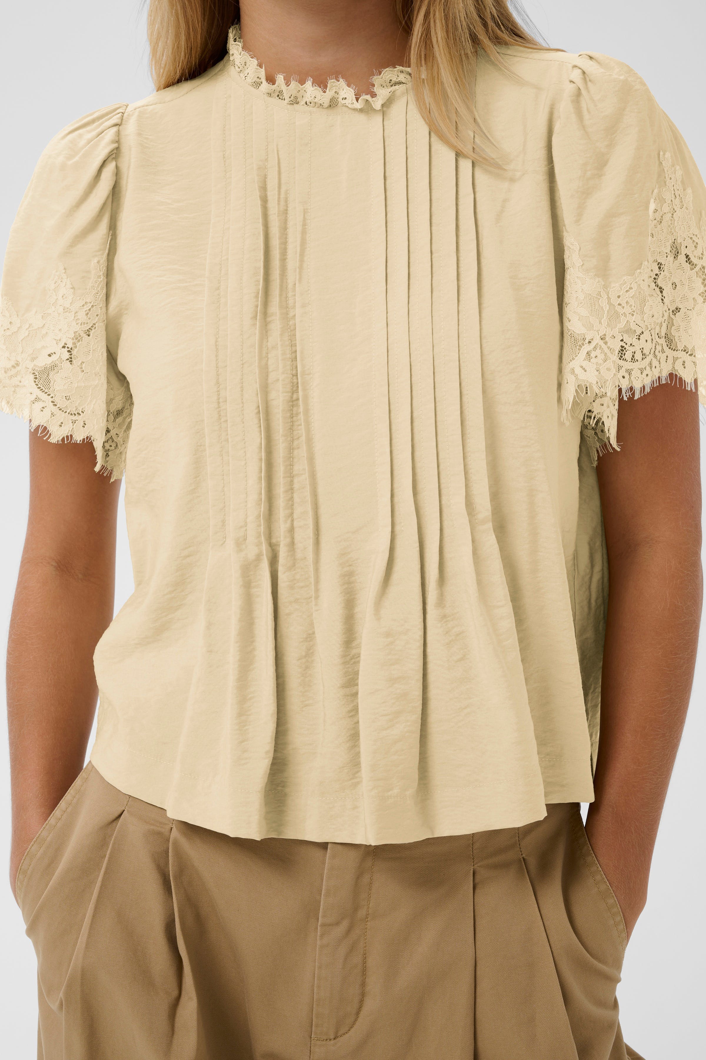 PrudenceSZ Blouse LOOKBOOK DETAIL 30514884-131105
