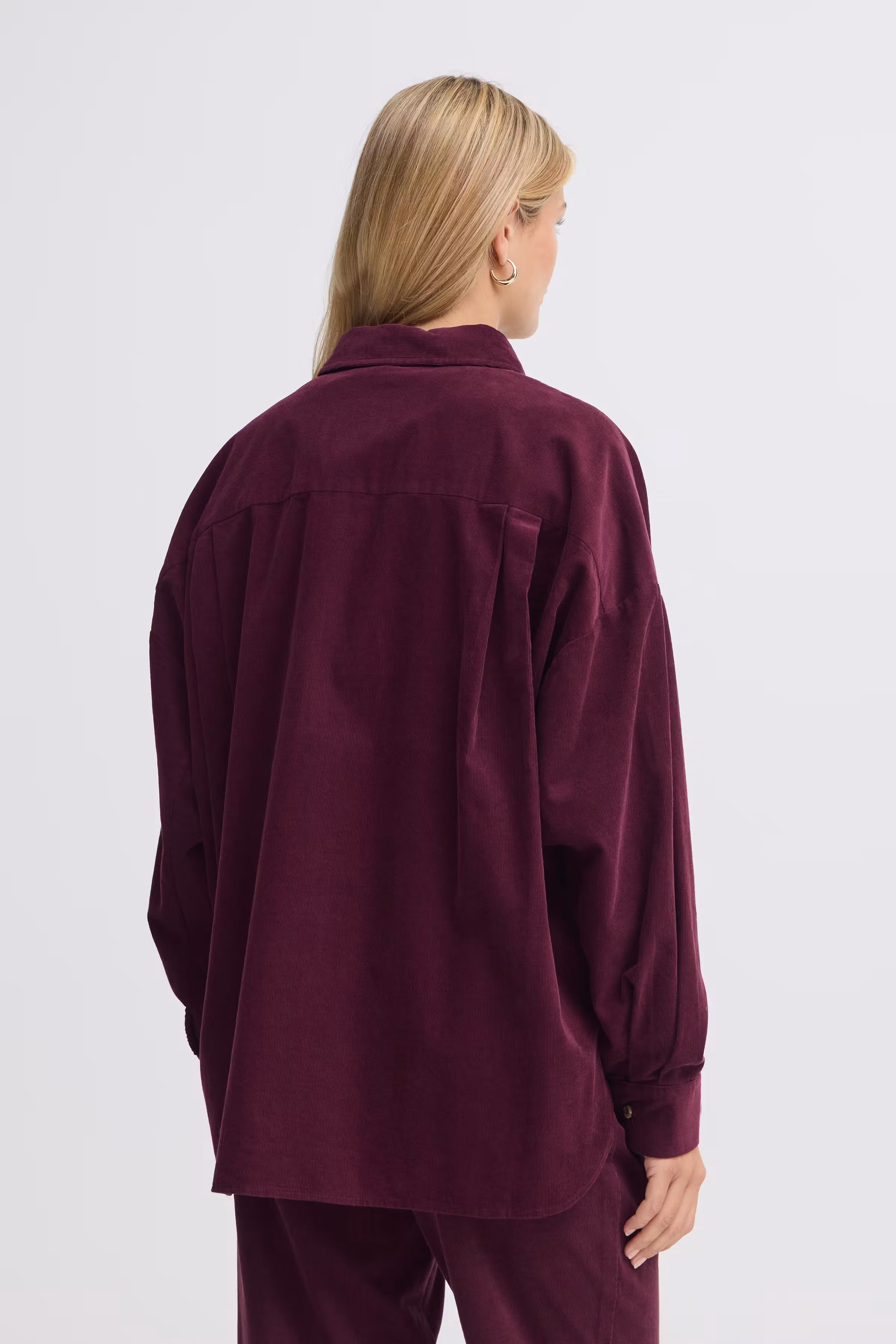 FRCORY Shirt LOOKBOOK BACK 20617249-191627