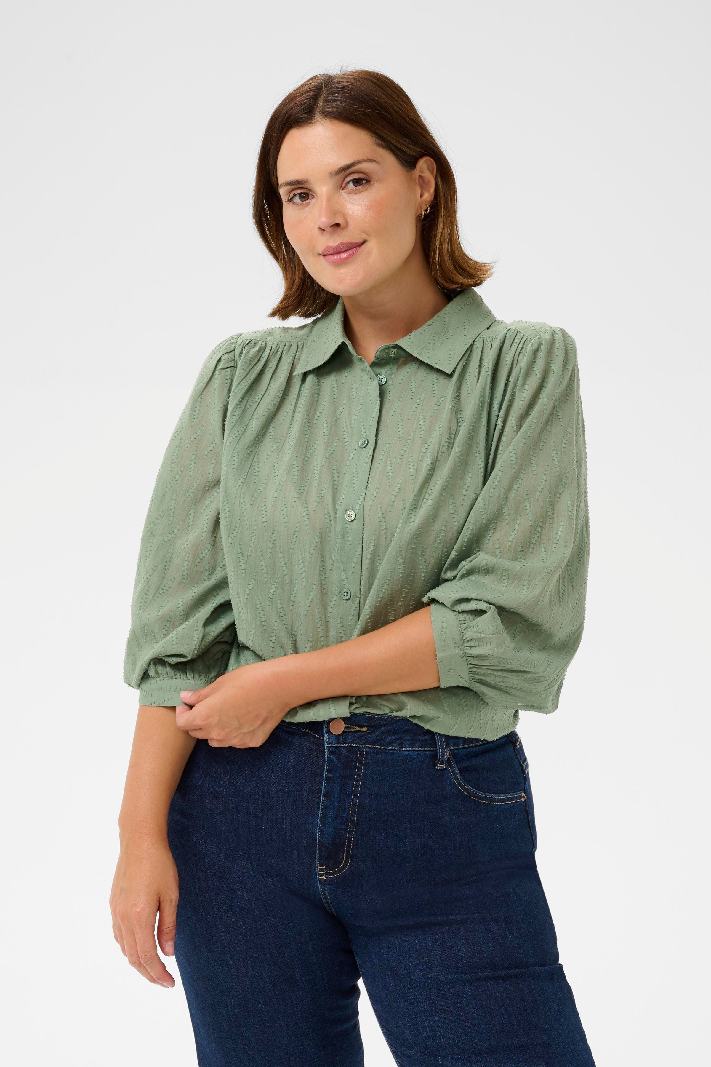 KCgabby Shirt LOOKBOOK FRONT 10583905-176212