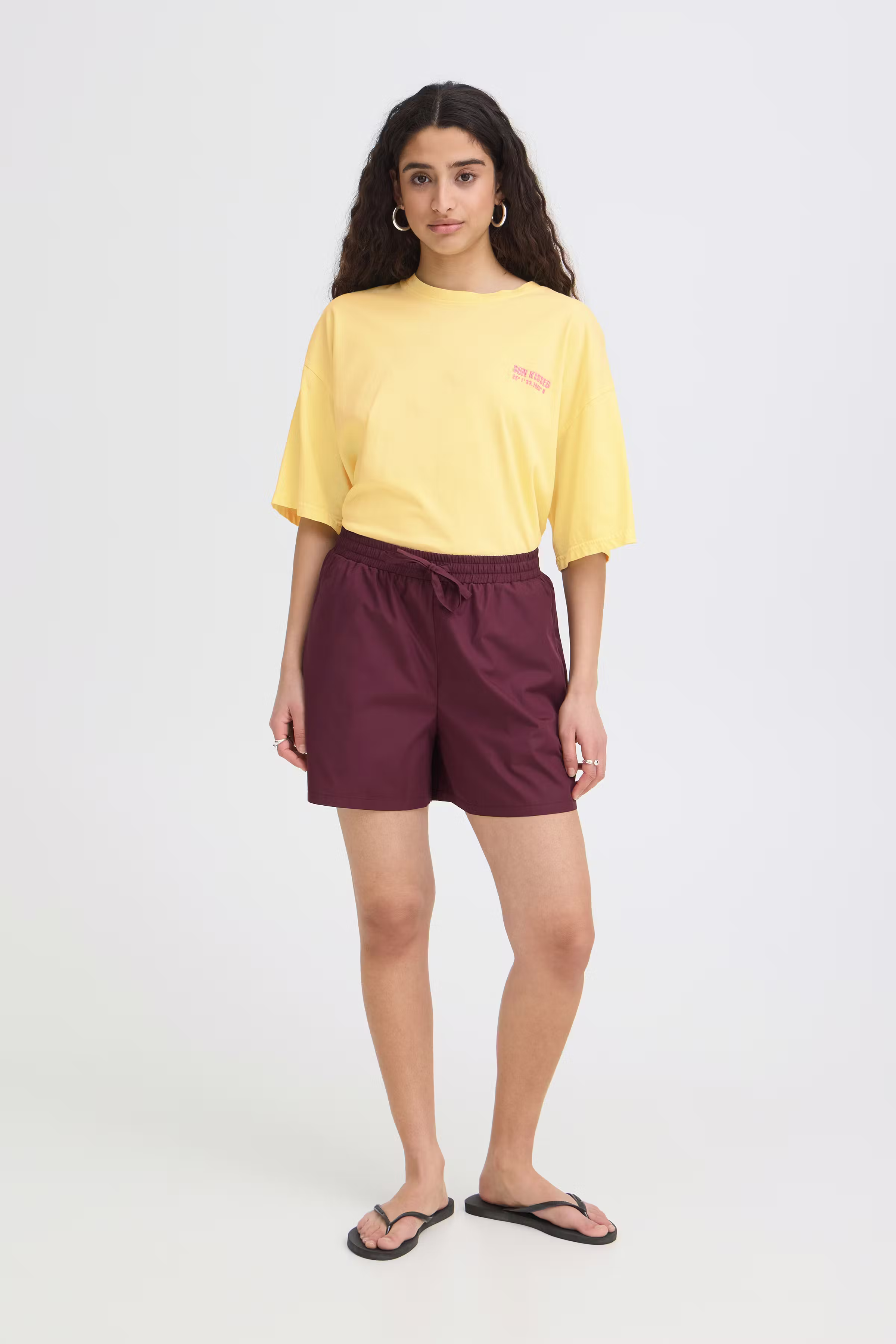 IHNICA T-shirt LOOKBOOK FRONT 20125857-900007058