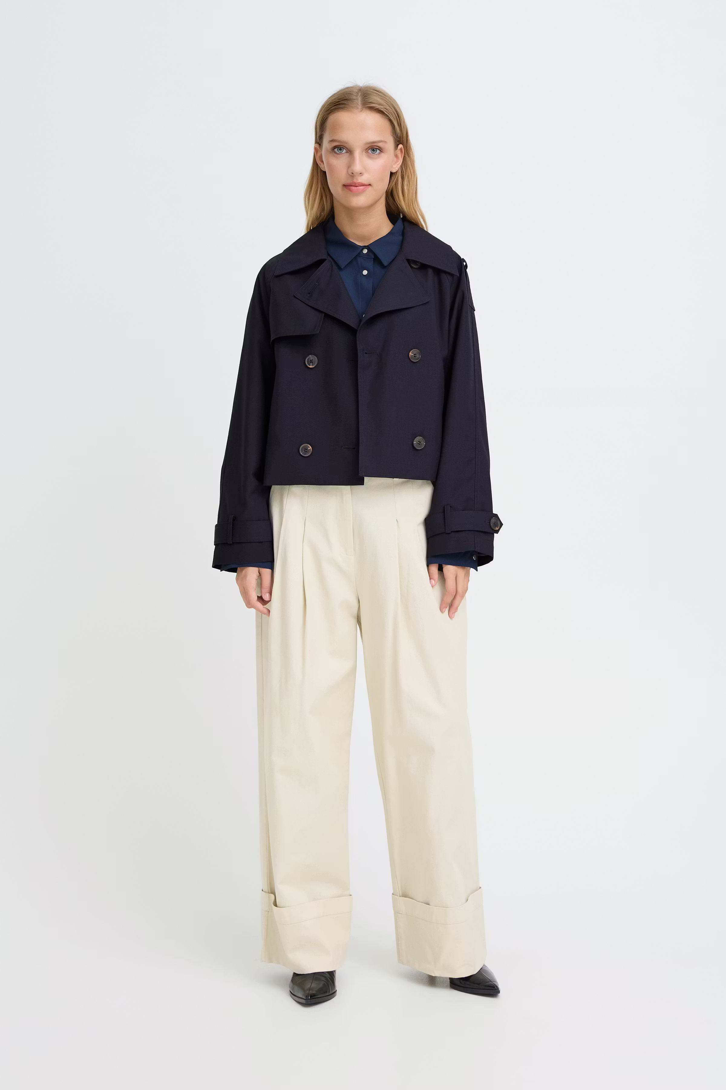 IHEPARZA Jacke LOOKBOOK FRONT 20122214-194013