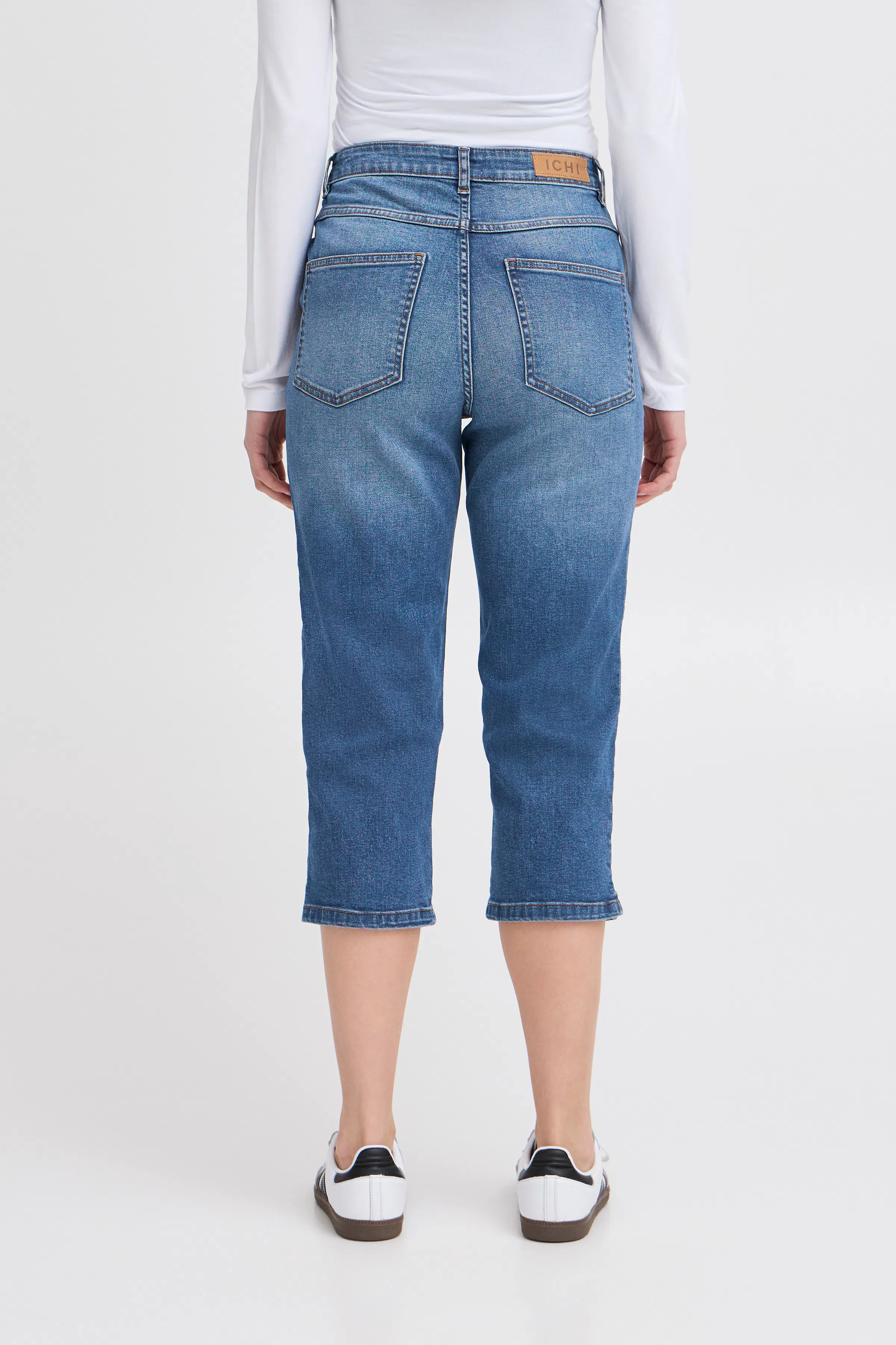 IHTWIGGY Capri bukser LOOKBOOK BACK 20123148-200928