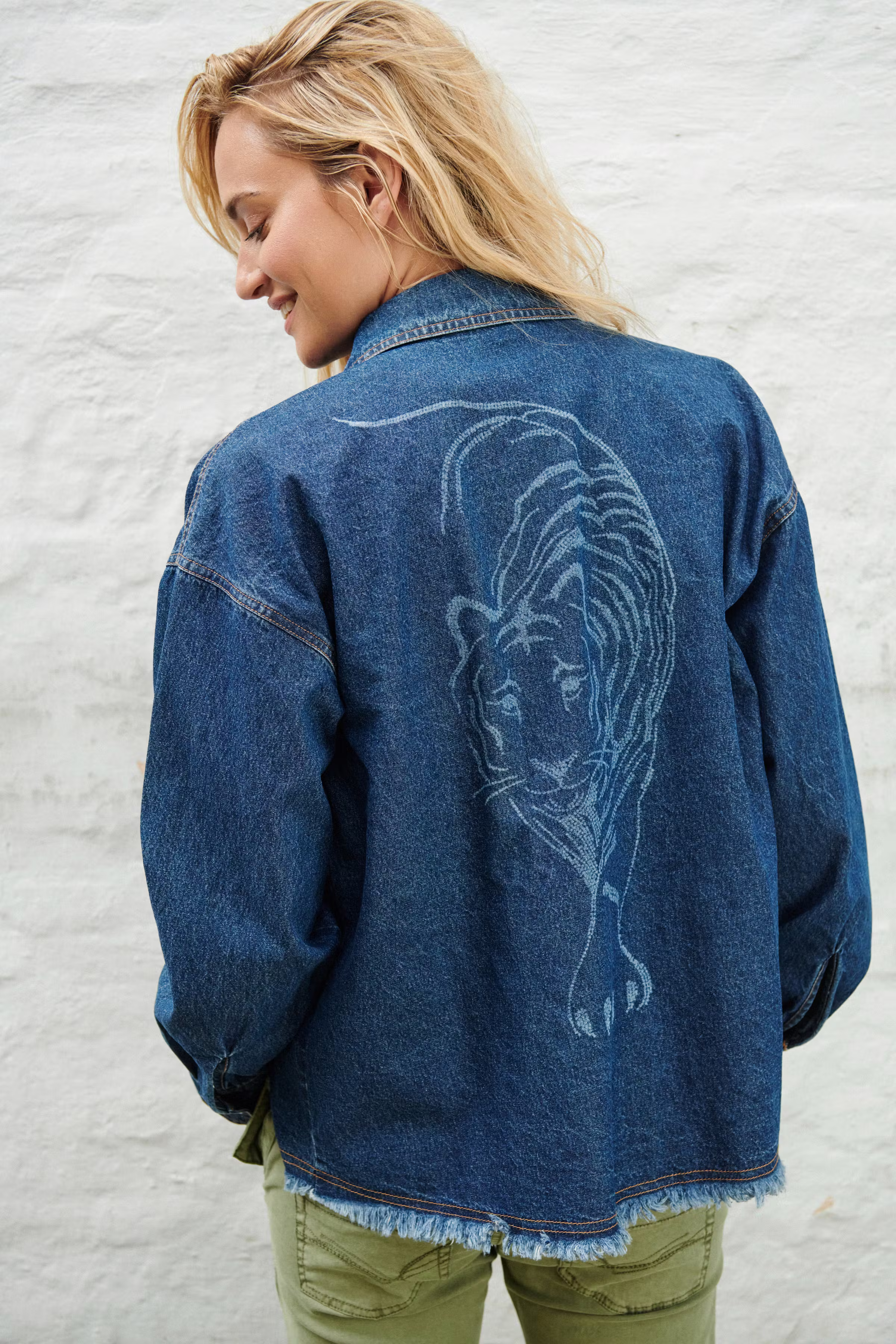 PZRISA Shirt LOCATION NONE 50207996-200002