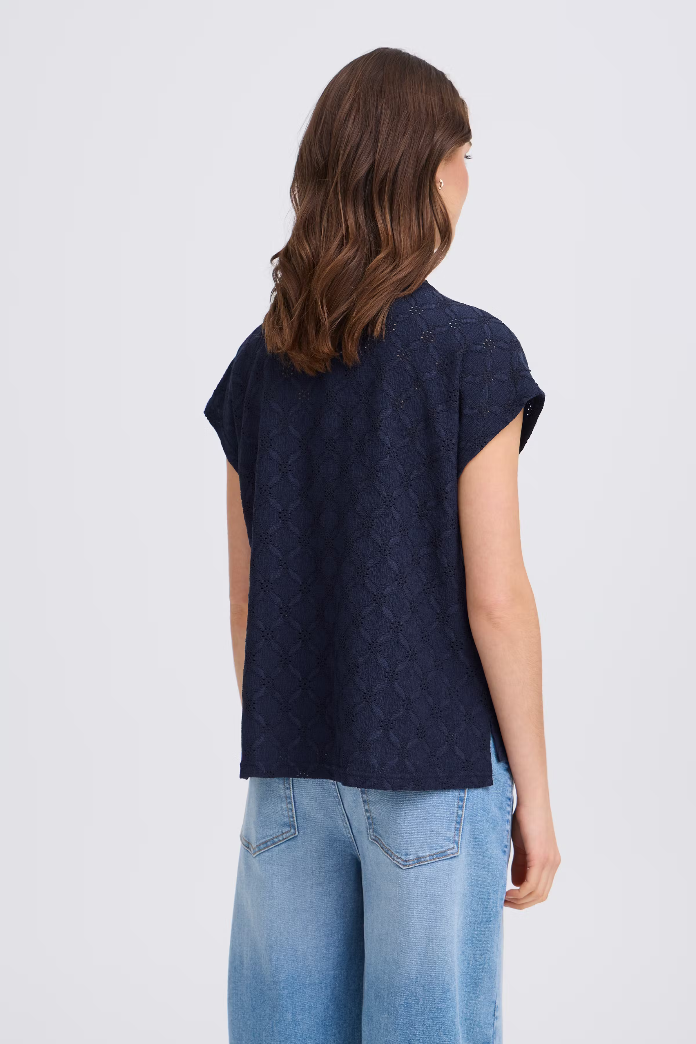FRIMIRA T-shirt LOOKBOOK BACK 20617940-193923