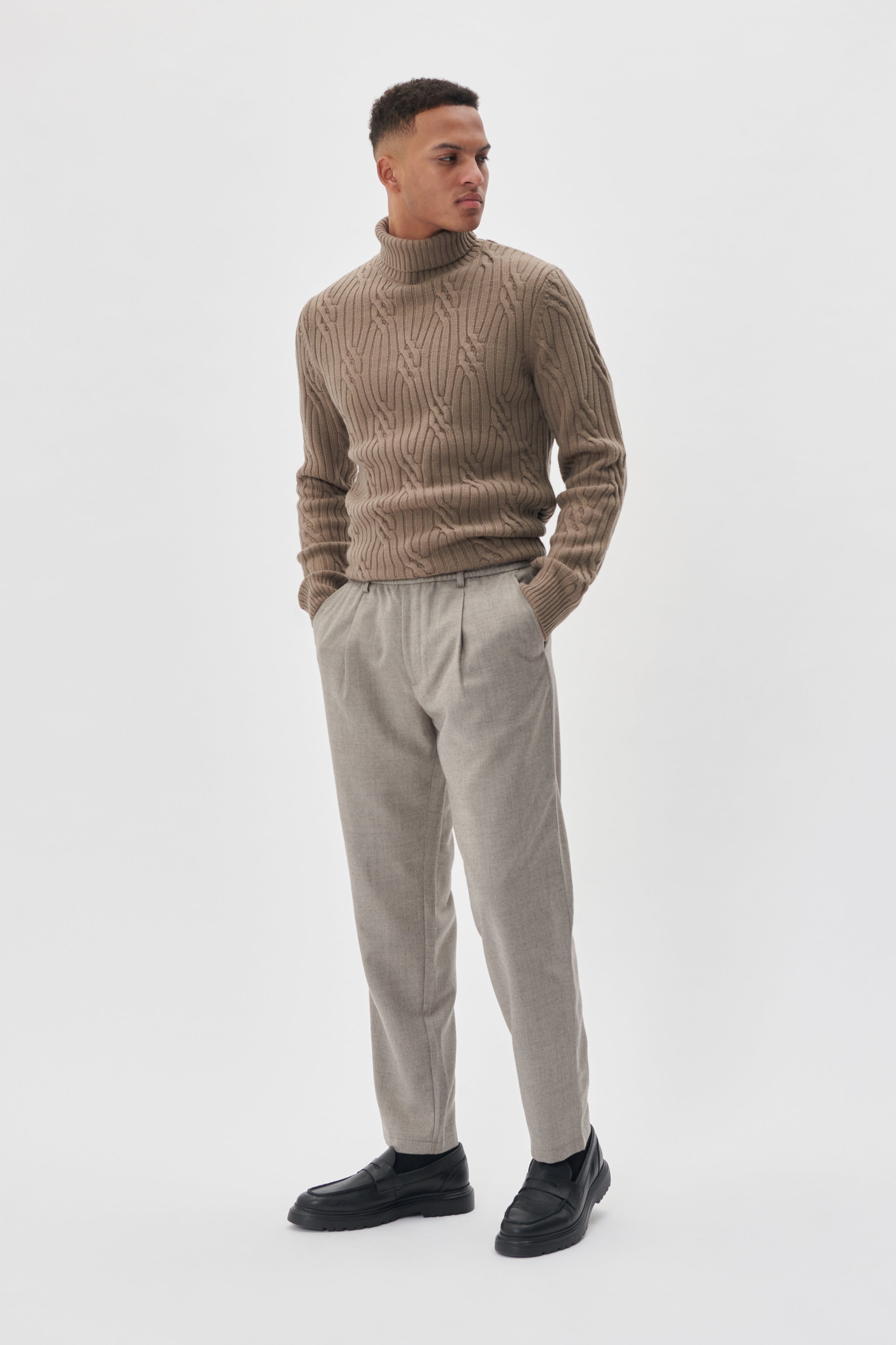 MAjay Byxor LOOKBOOK FRONT 30207504-1705101