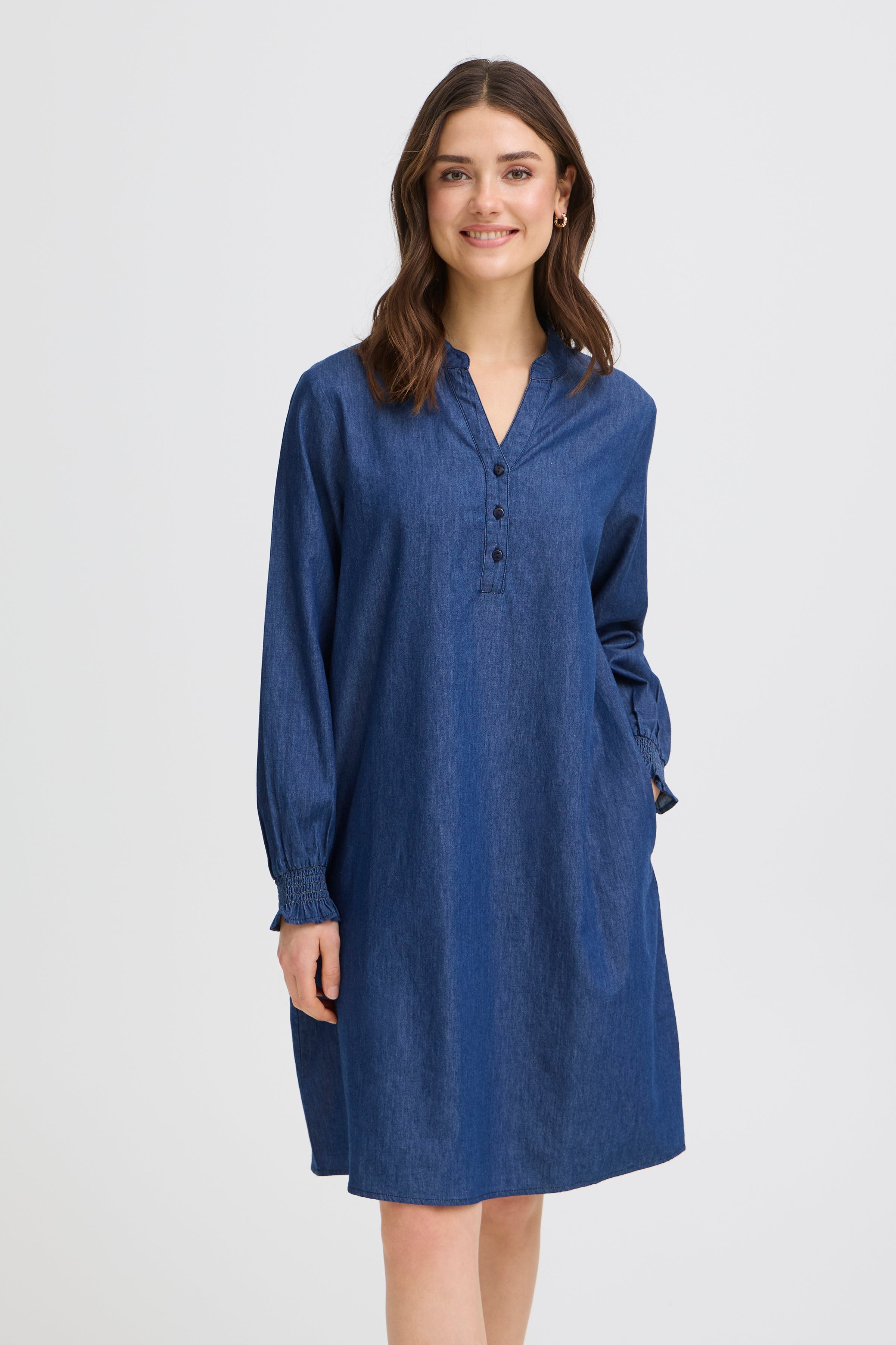 FRLARISSA Klänning LOOKBOOK FRONT 20617614-900006108