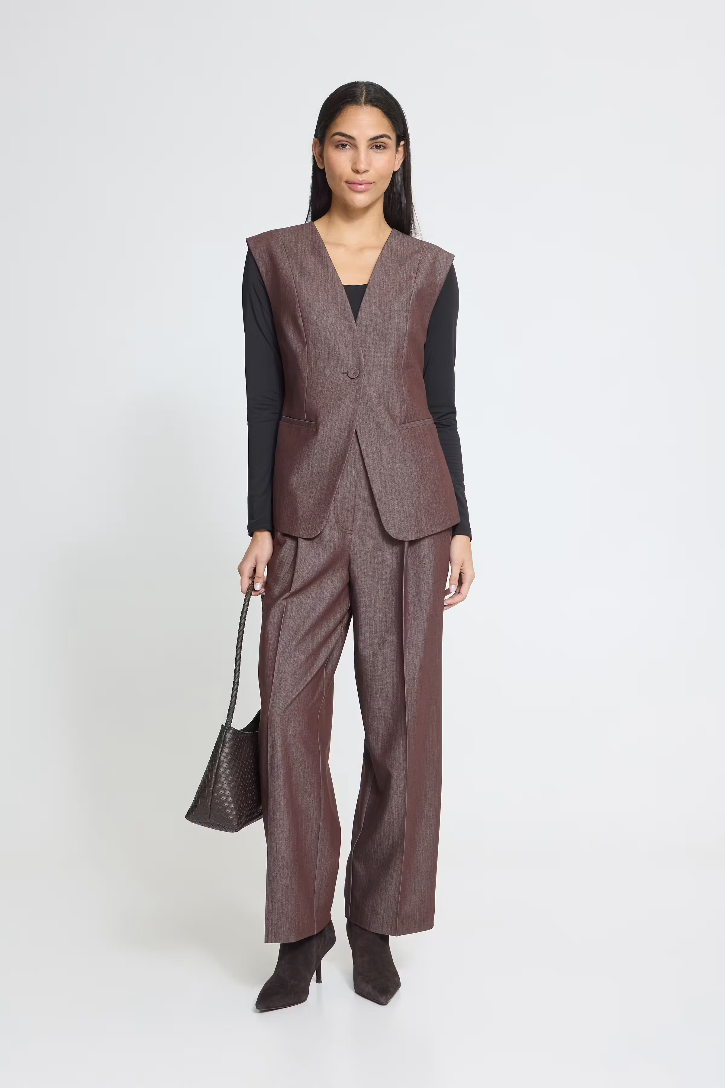 IHJUMI Vest LOOKBOOK FRONT 20126750-1909151