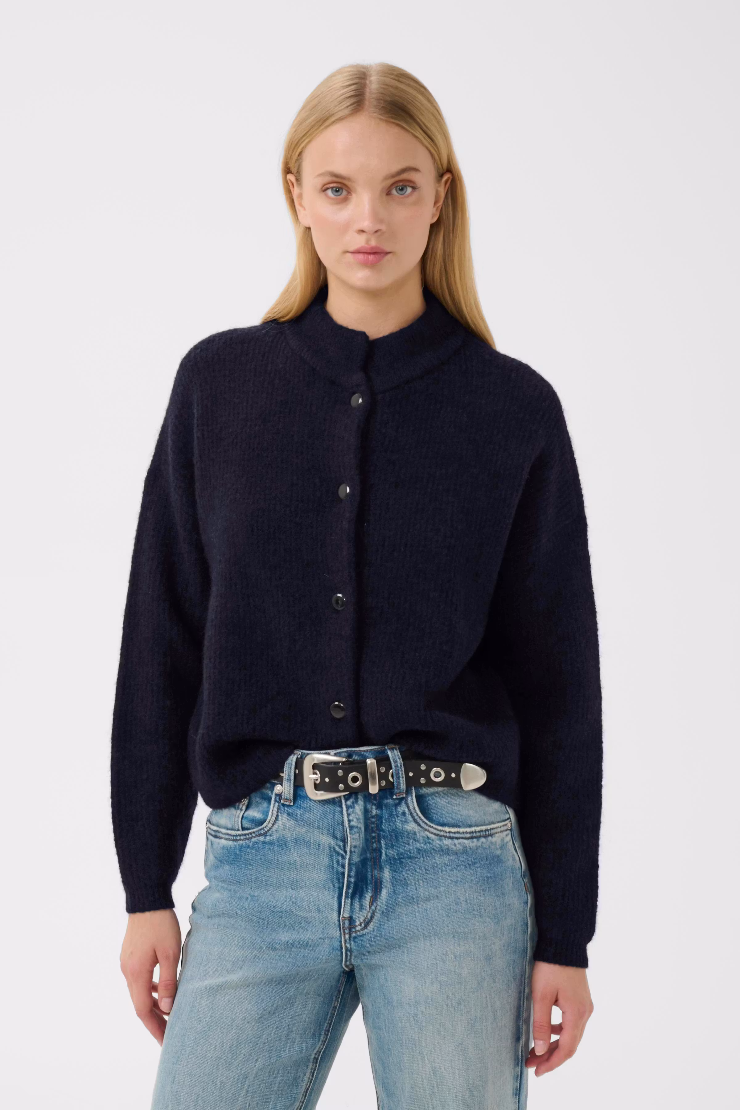 AlphaGZ Cardigan LOOKBOOK FRONT 10905931-101095
