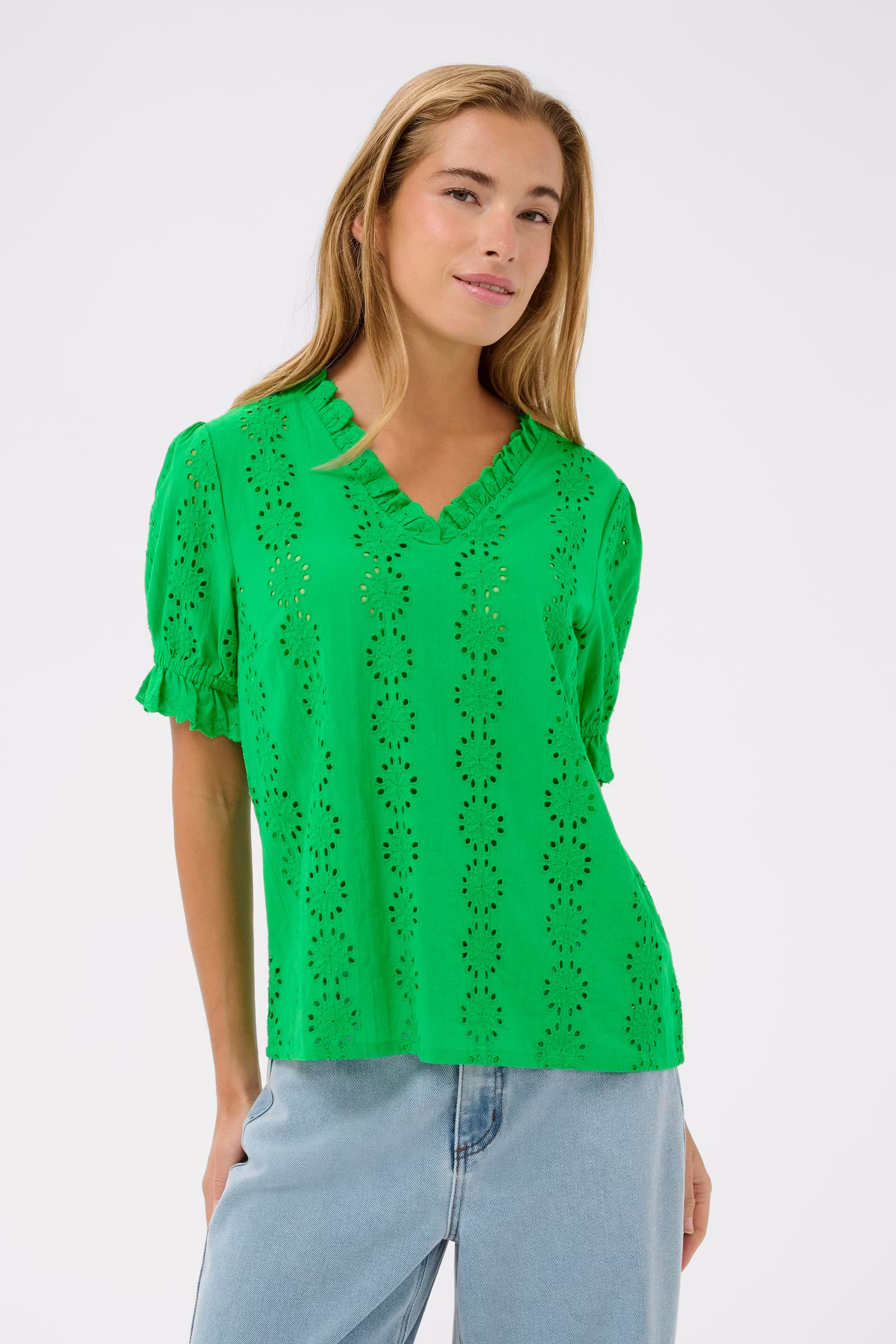 KAdona Bluse LOOKBOOK FRONT 10511446-155534