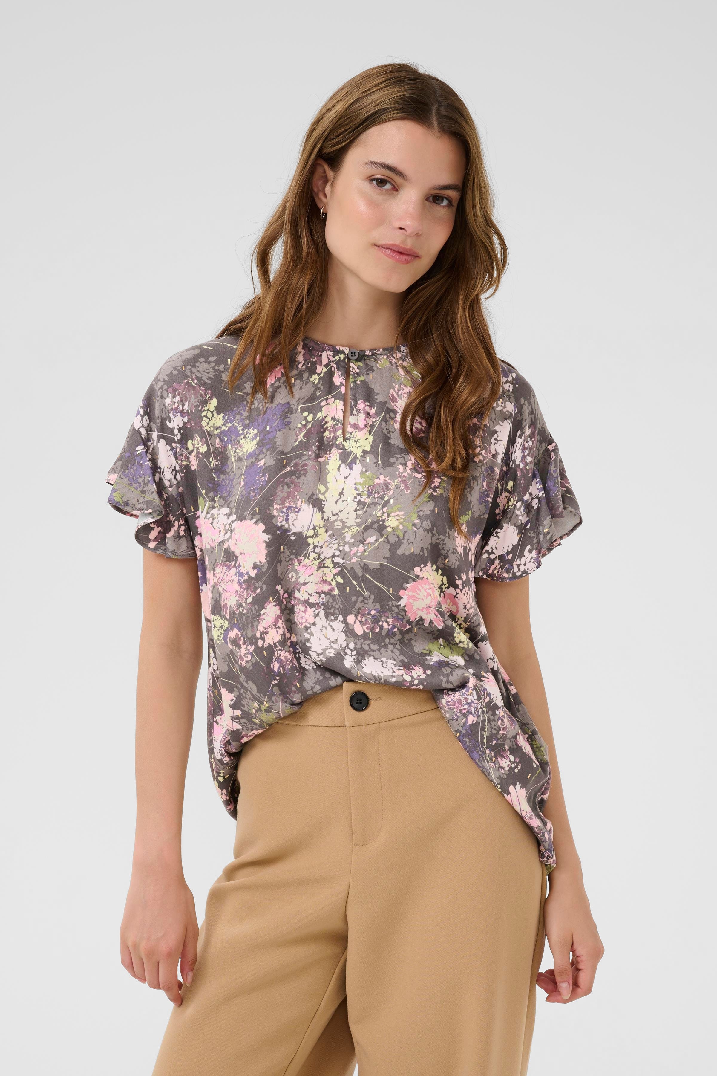 CUmadi Blouse LOOKBOOK FRONT 50112056-107915