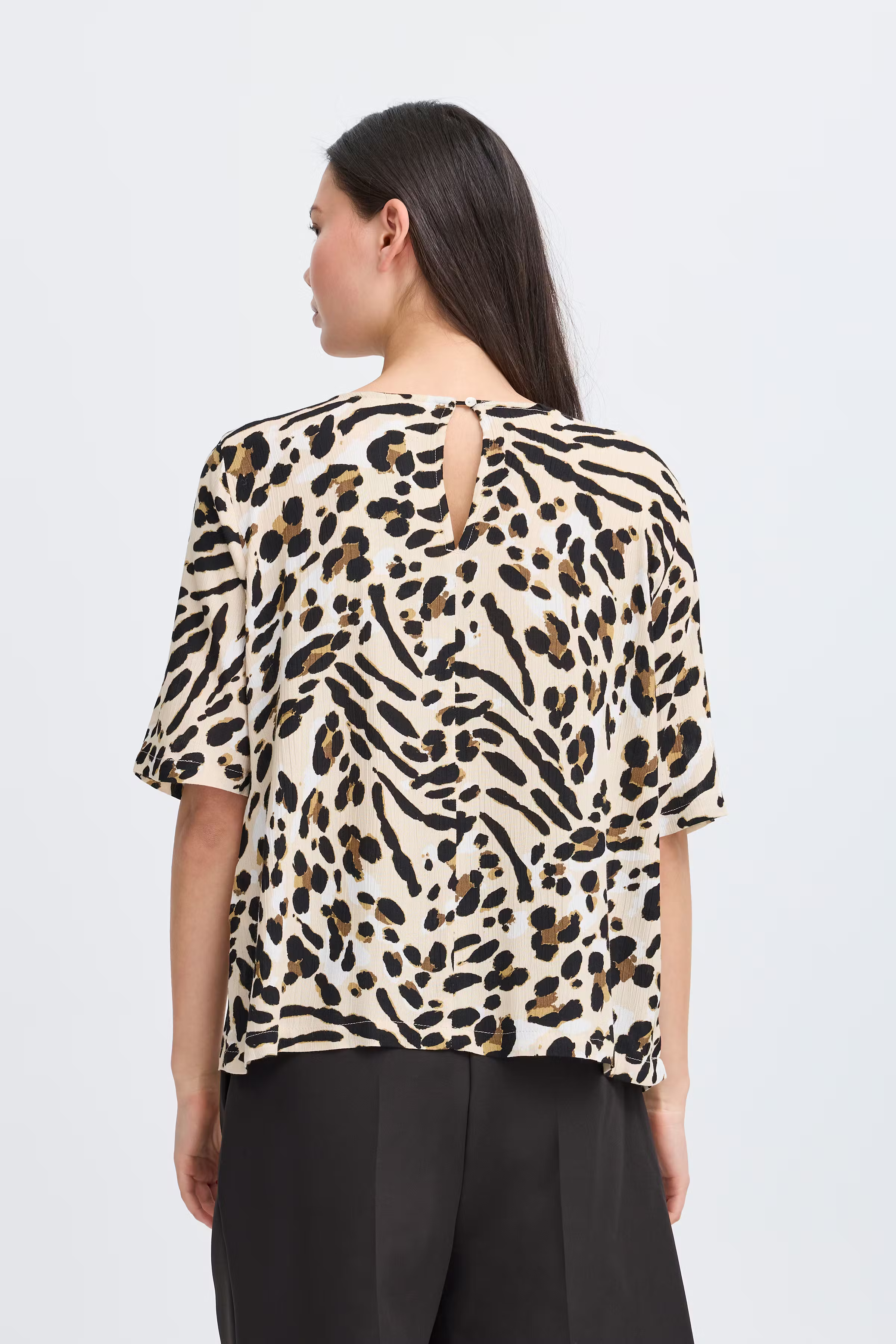 Blouse met korte mouwen LOOKBOOK BACK 20122971-204480