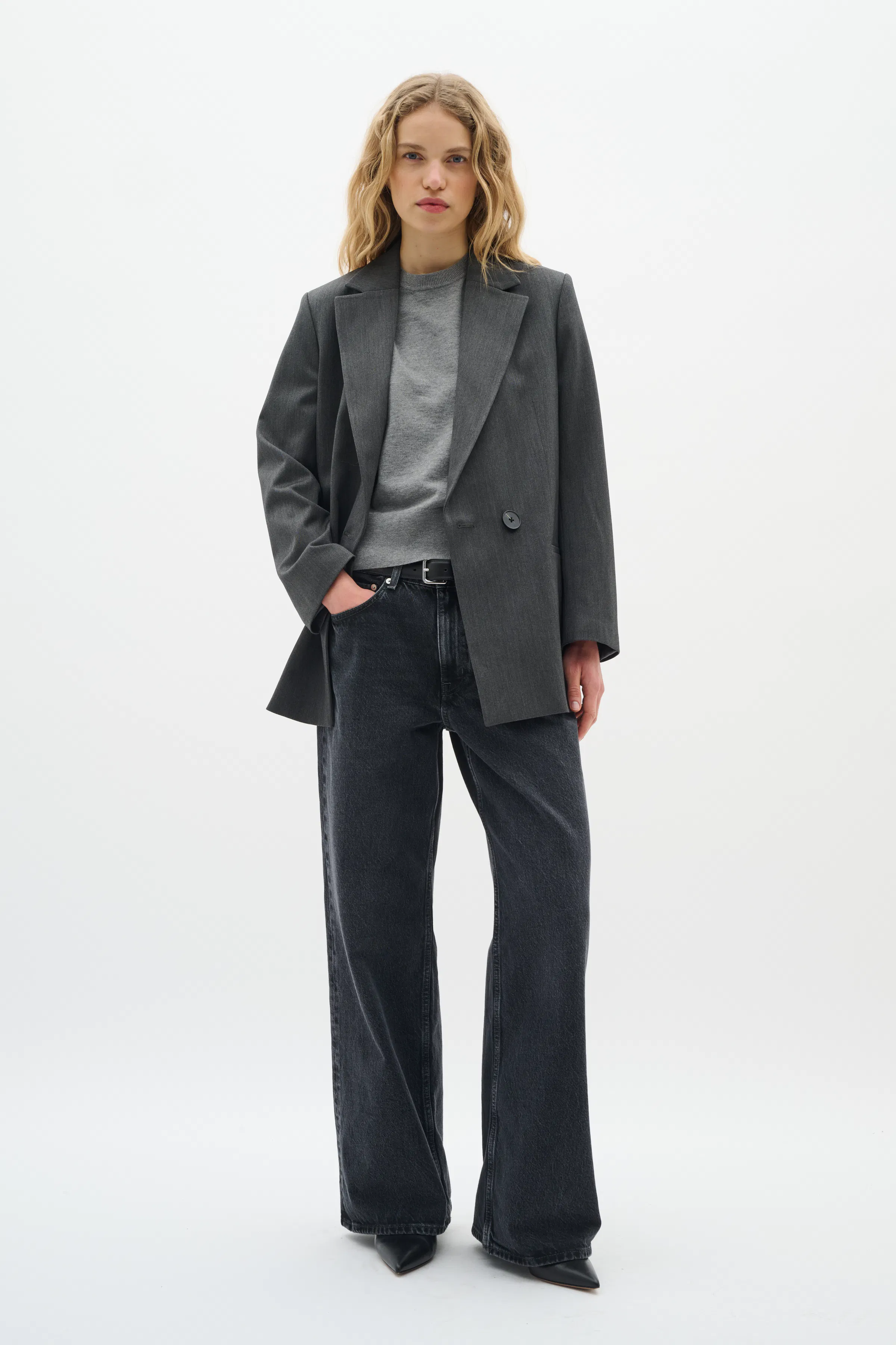 BrunildaIW Blazer LOOKBOOK FRONT 30111002-300596