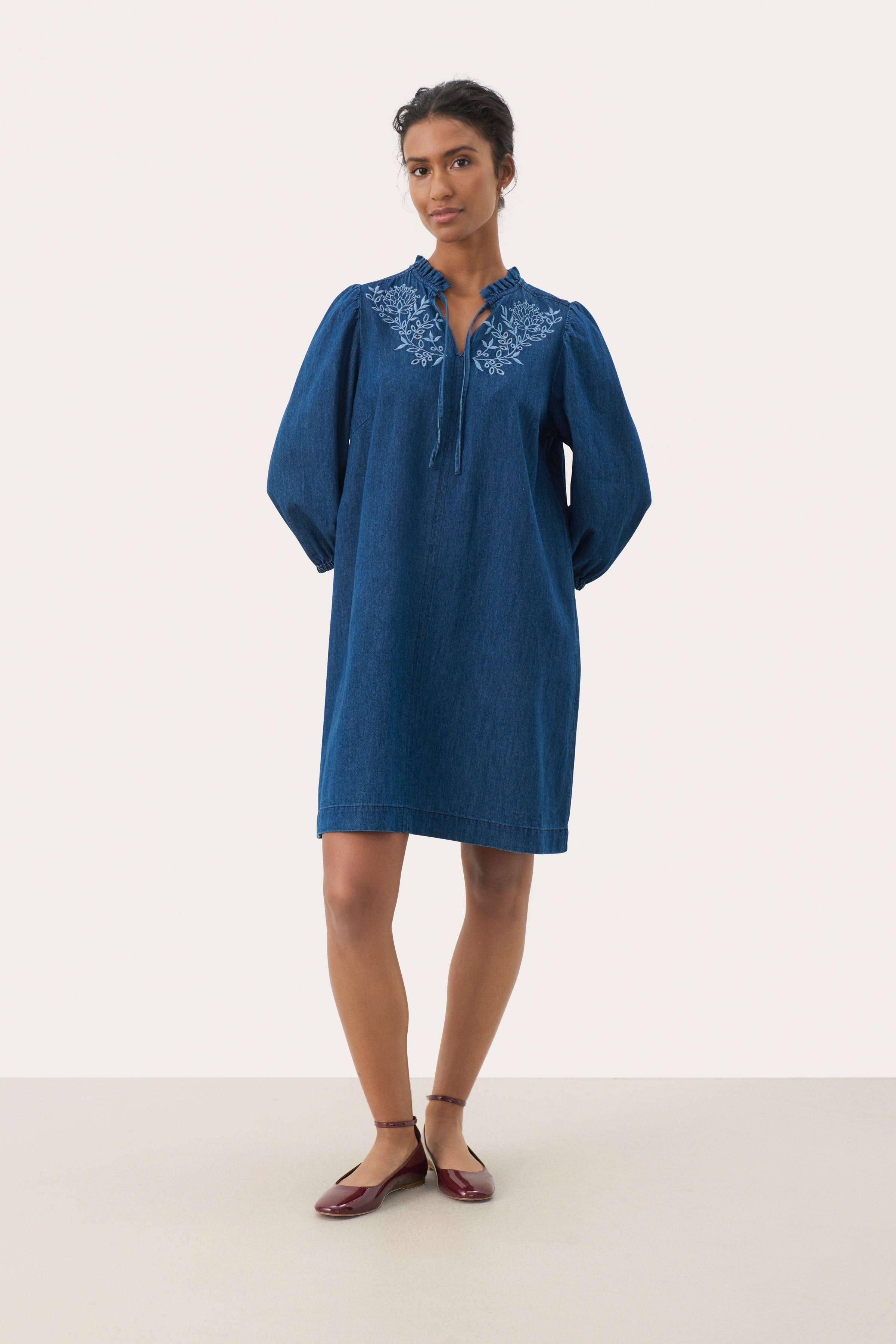 TashaPW Dress LOOKBOOK FRONT 30309803-303982