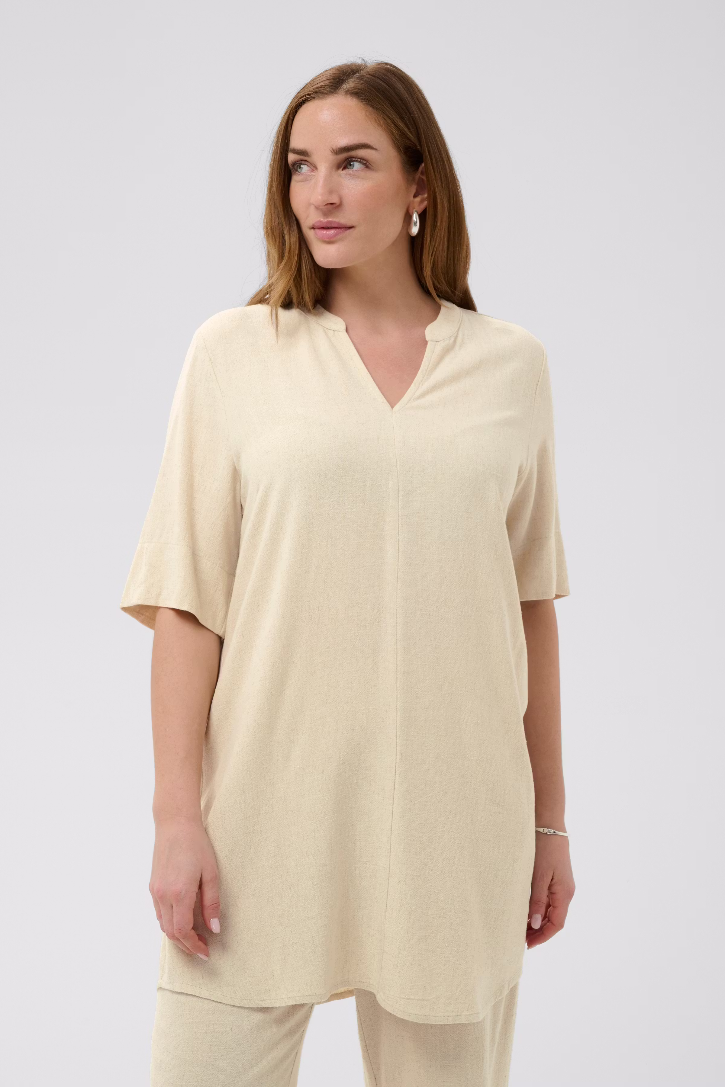 BPhella Tunika LOOKBOOK FRONT 40200140-109280