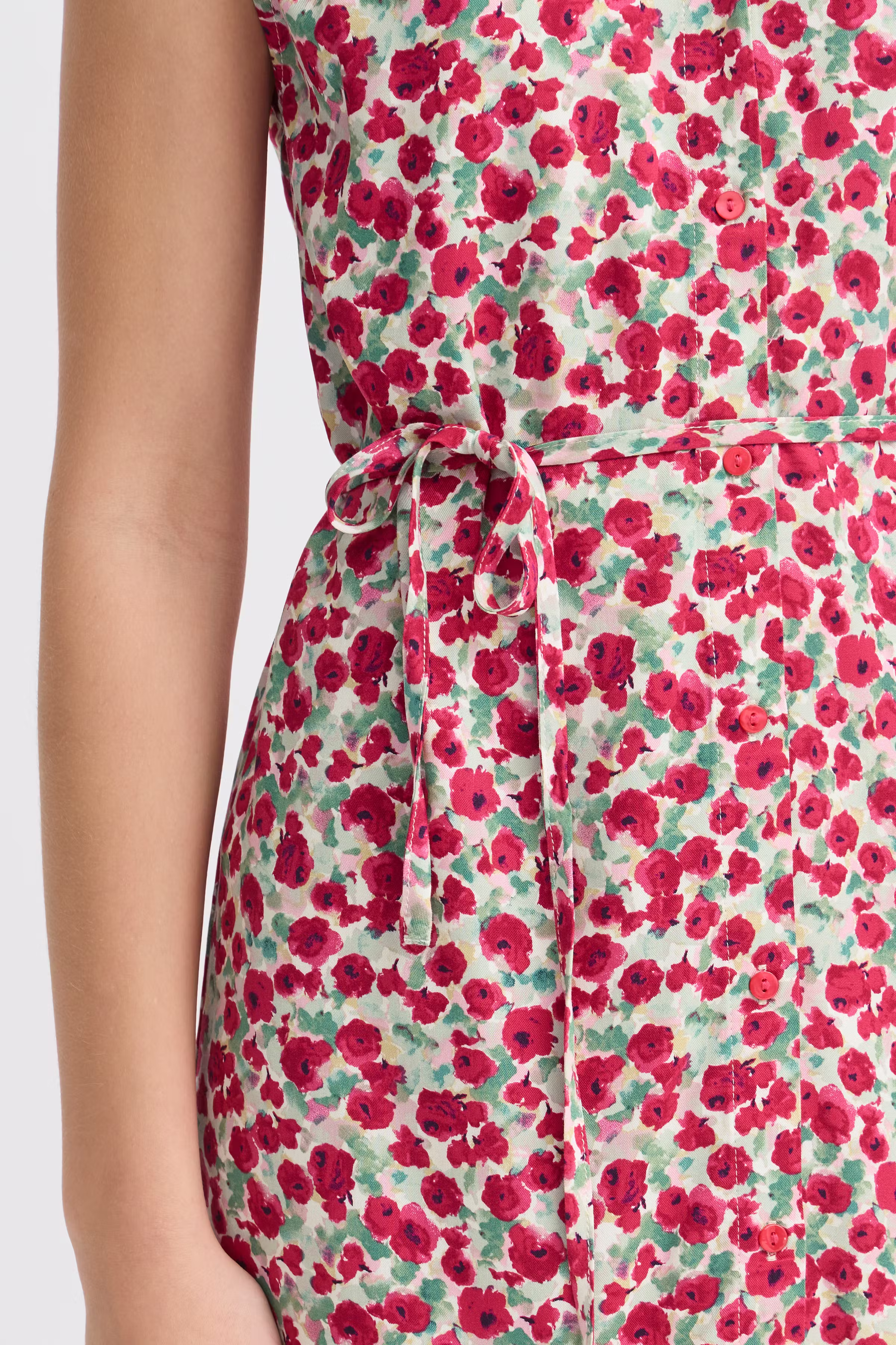 IHAYA Kjole LOOKBOOK DETAIL 20123316-204633