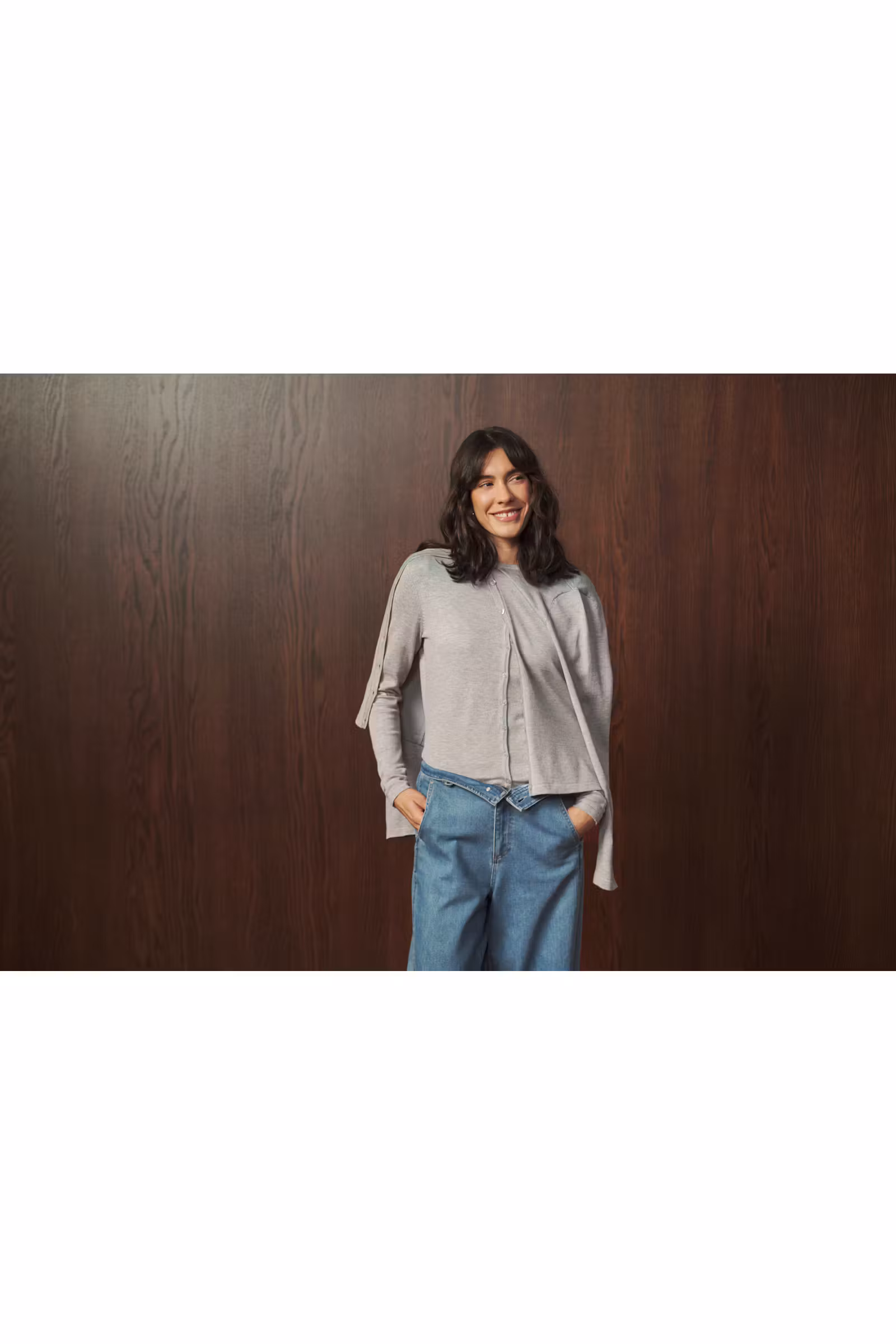 MilaSZ R-Neck Cardigan LOCATION NONE 30500005-1541011