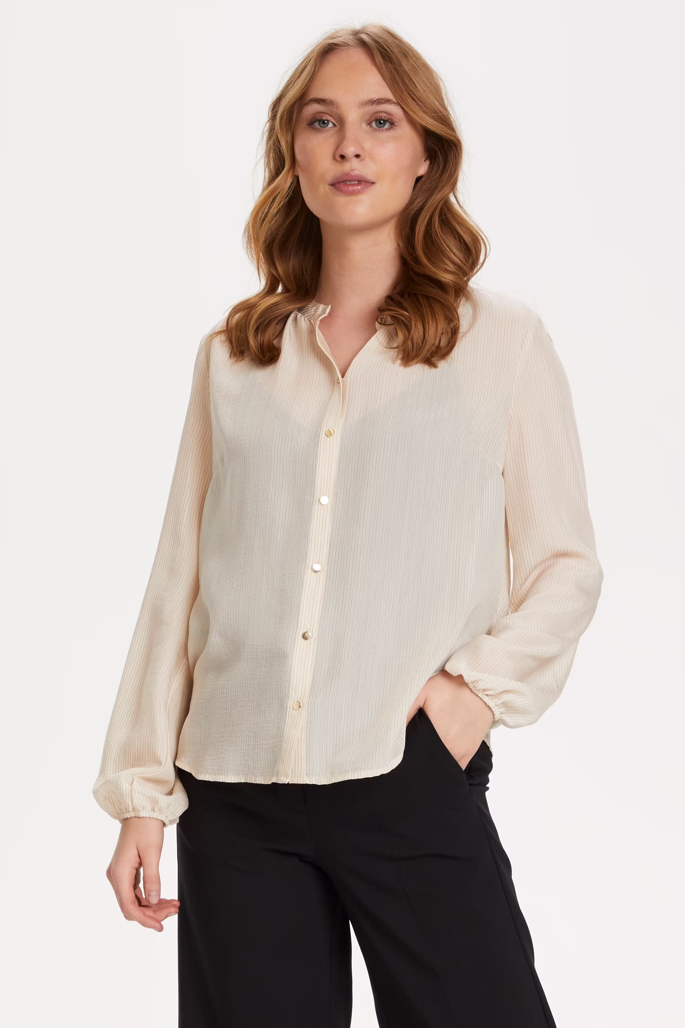 Langærmet skjorte LOOKBOOK FRONT 30510531-110605