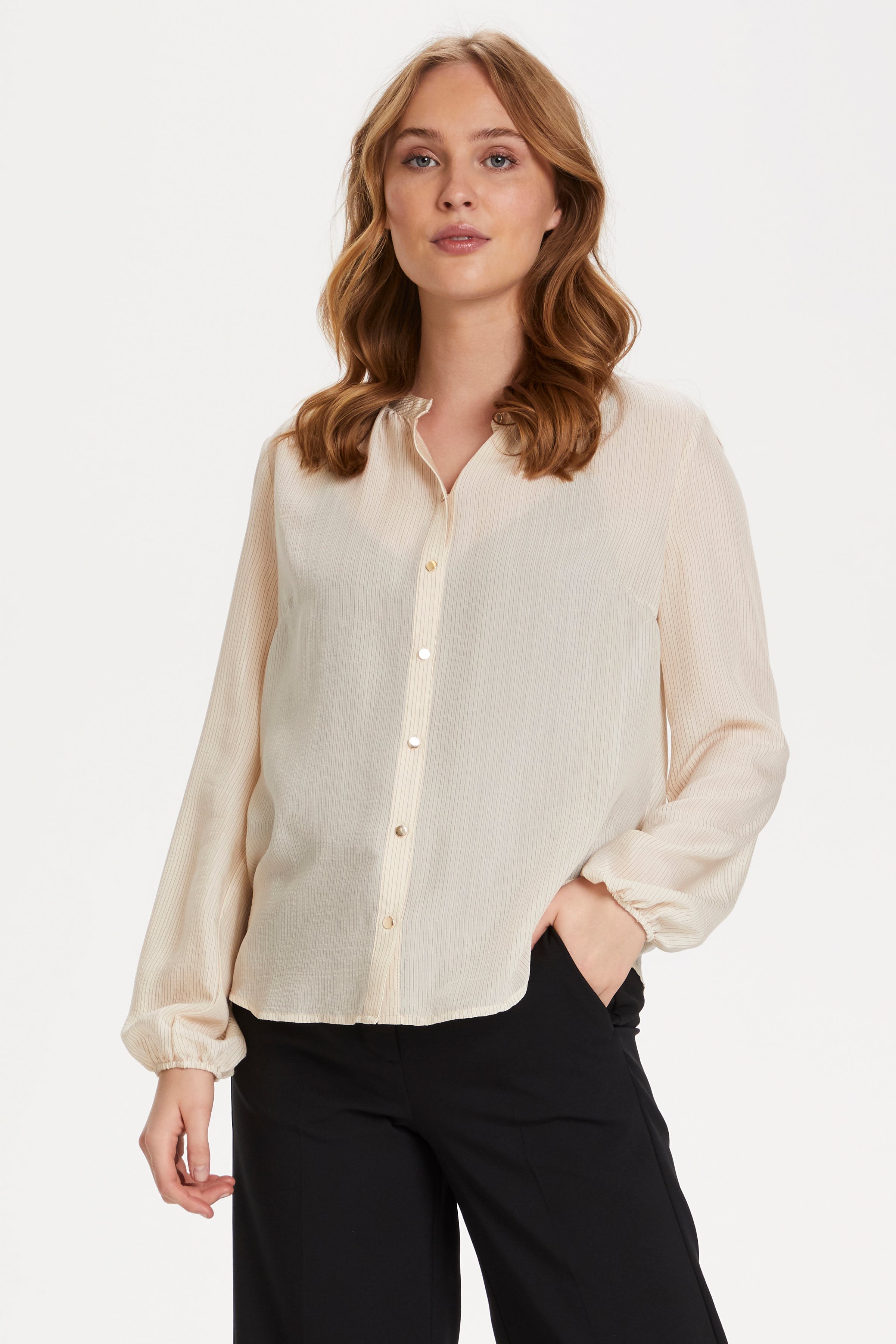 Long sleeved shirt LOOKBOOK FRONT 30510531-110605