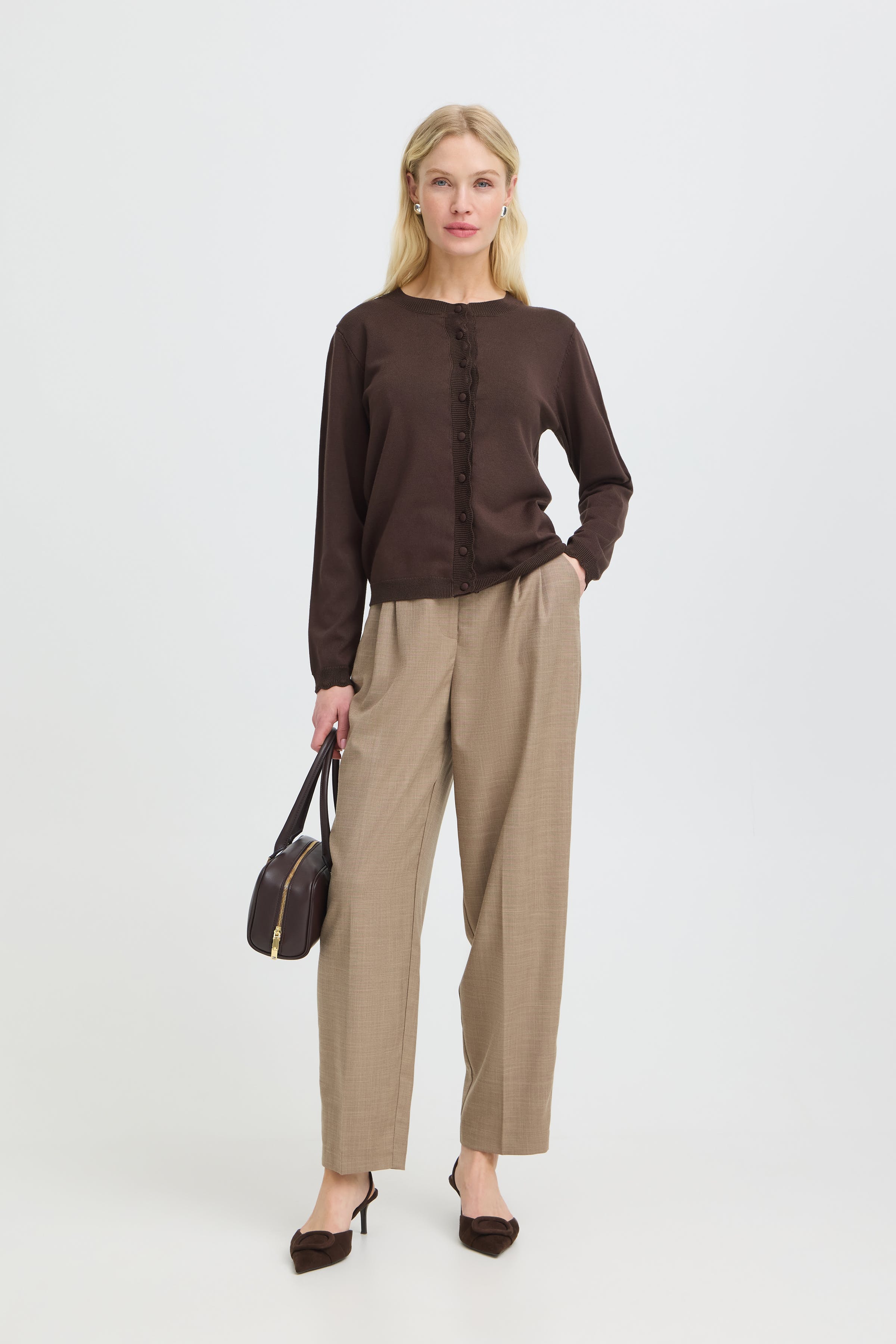BYMMORLA Cardigan LOOKBOOK FRONT 20819145-191016