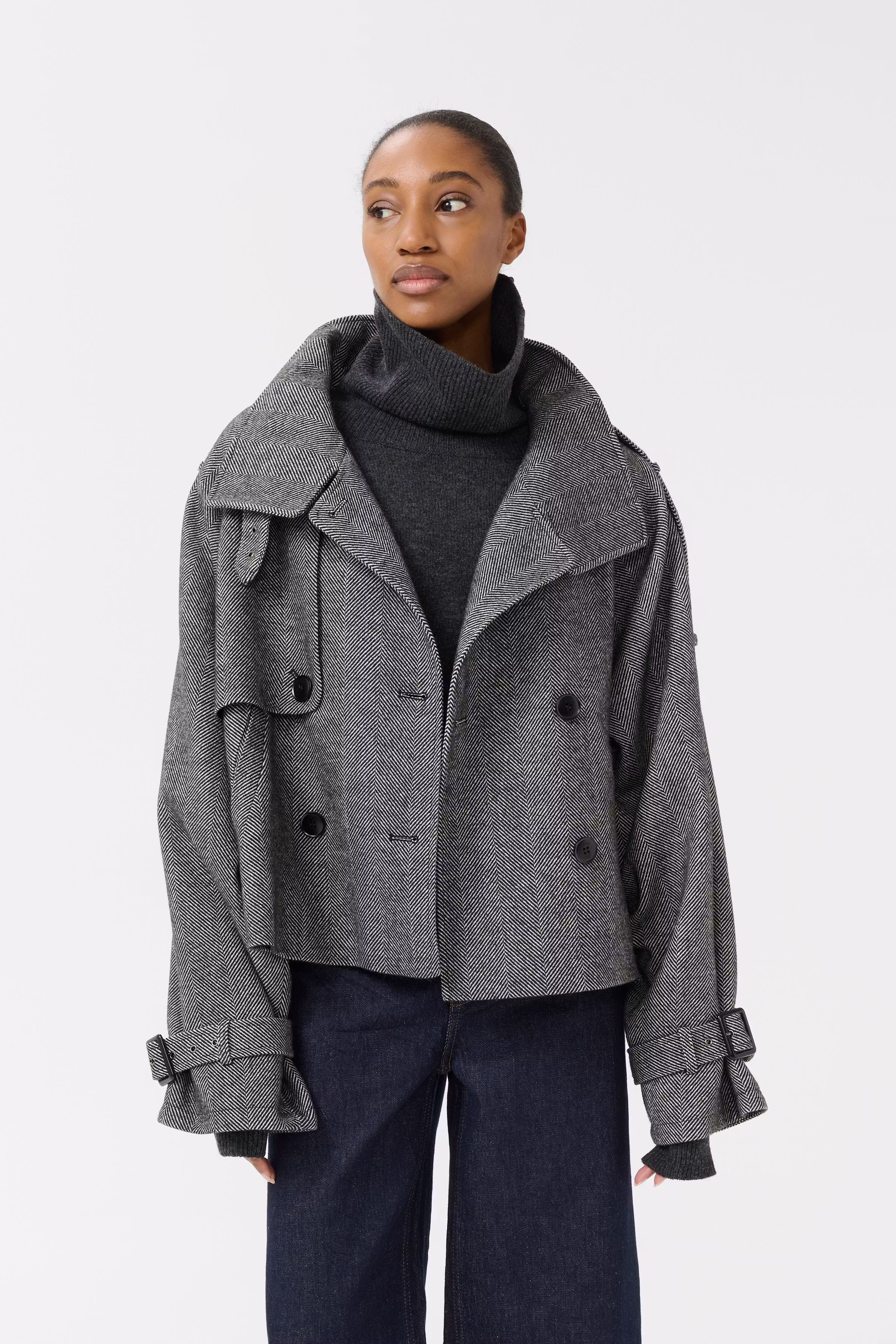 GZavic Jas LOOKBOOK FRONT 10910324-107732